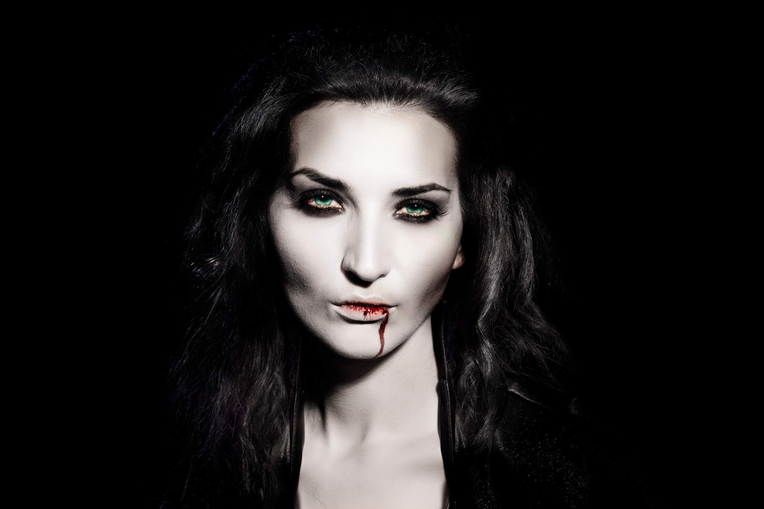 ЖЕНЩИНЫ. Женский и мужской фотограф Катя Ганс в Москве