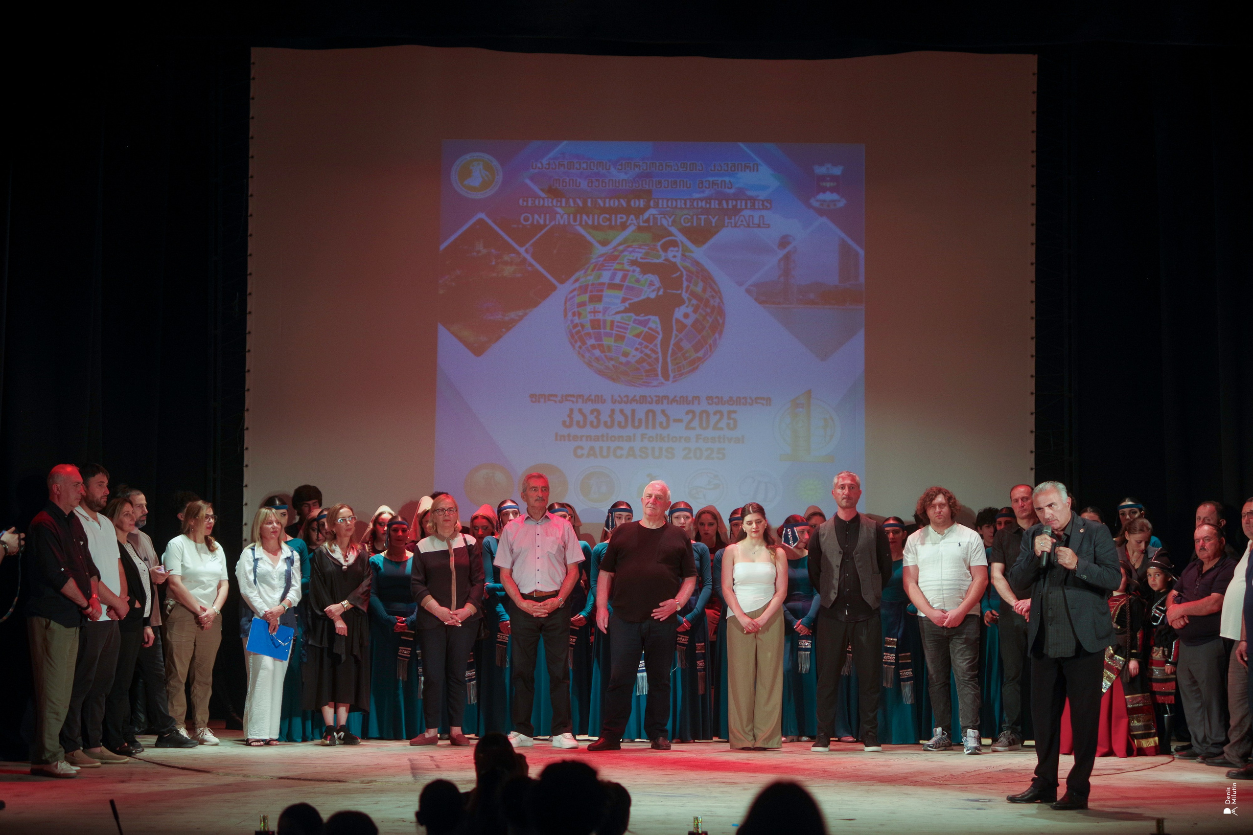 Танцы в прекрасном Они. Портретный фотограф Денис Милютин