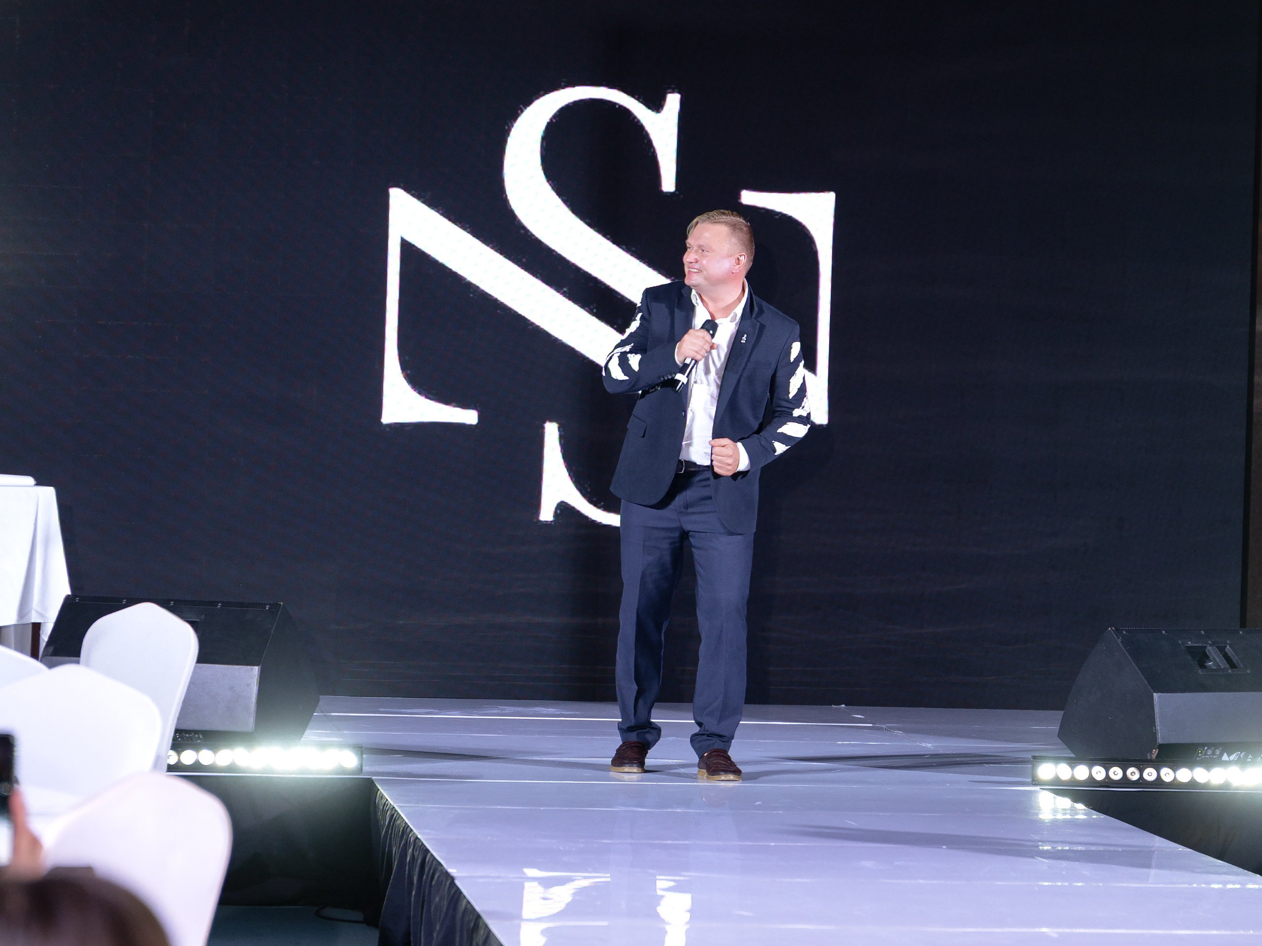 BITVA BRENDOV -модный показ. Сайт фотограф в Керчи Кислый Юрий