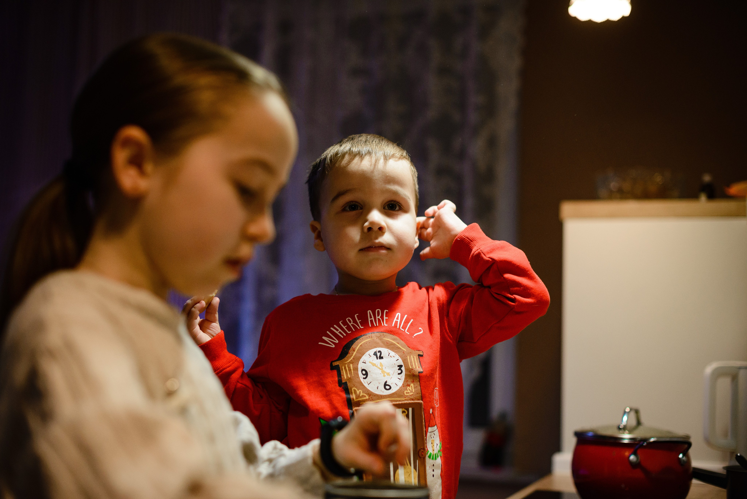 Один из предновогодних дней дома. Семейный и детский фотограф в Санкт-Петербурге Городнова Татьяна