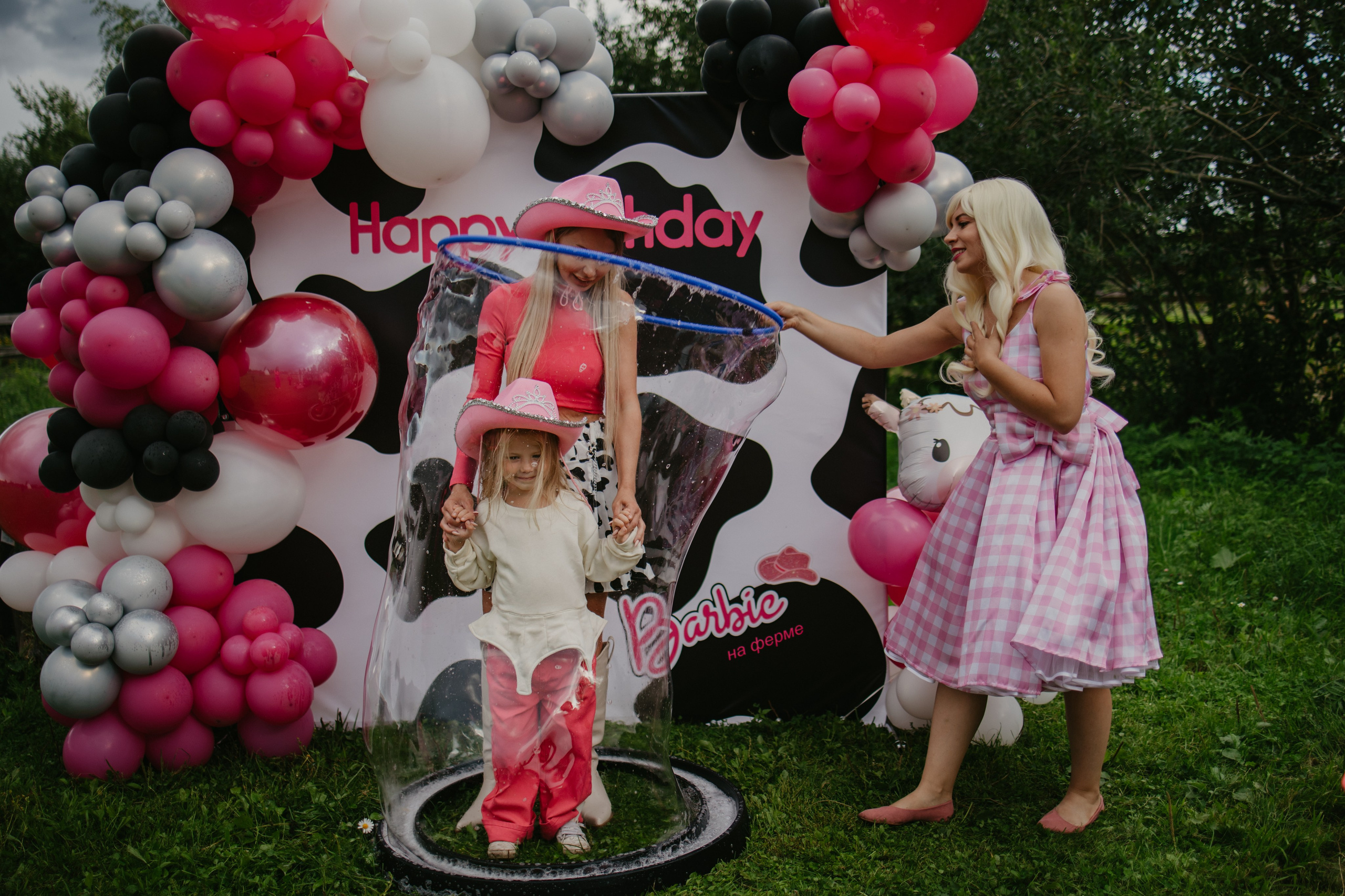 Лера 2 годика. Репортажный и портретный фотограф в Санктпетербурге. Видиосъемка мероприятий в Санкт-Петербурге