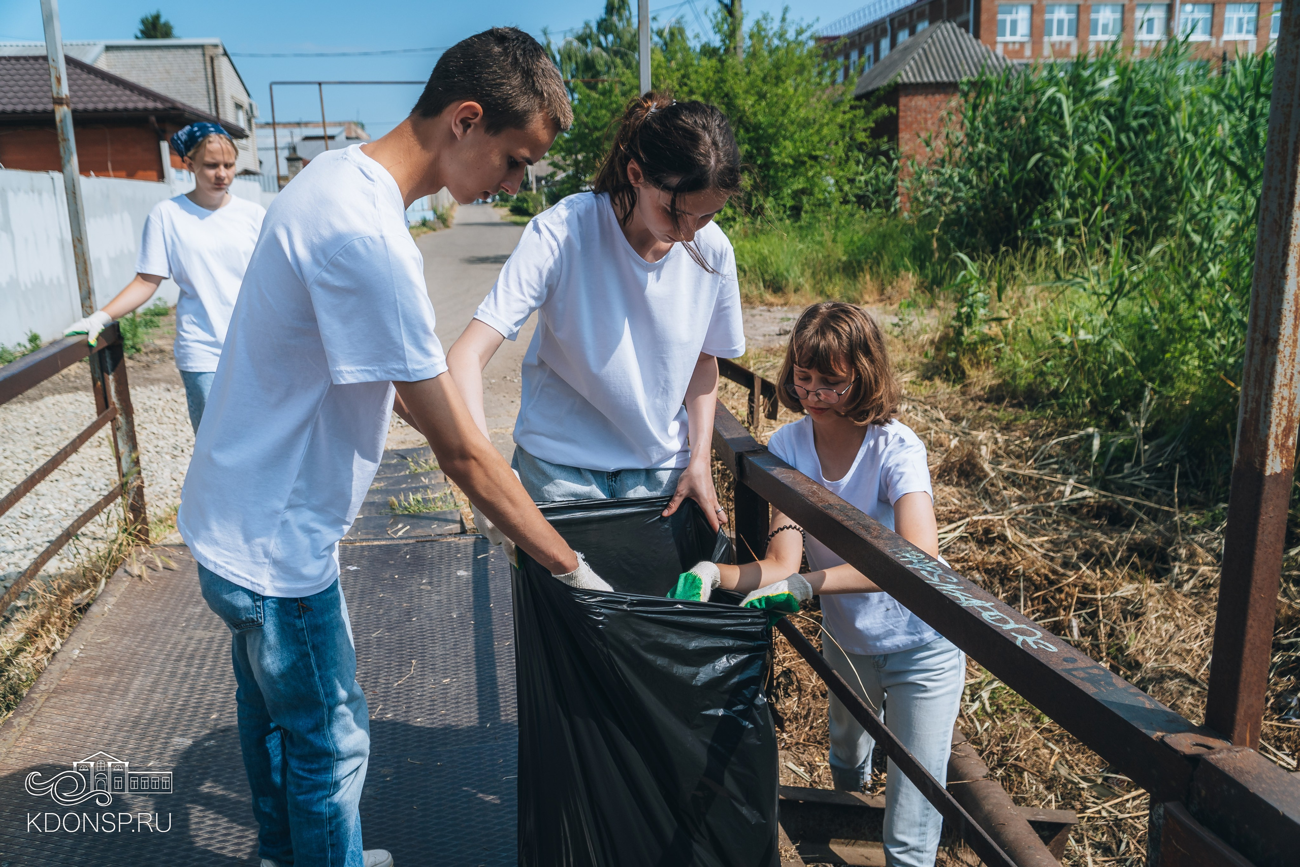 «Чистые берега». Новотитаровский Дом культуры