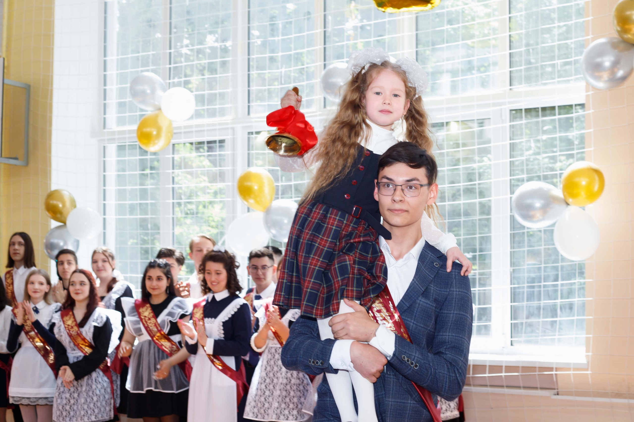 Последний звонок (9 класс). Репортажный Фотограф