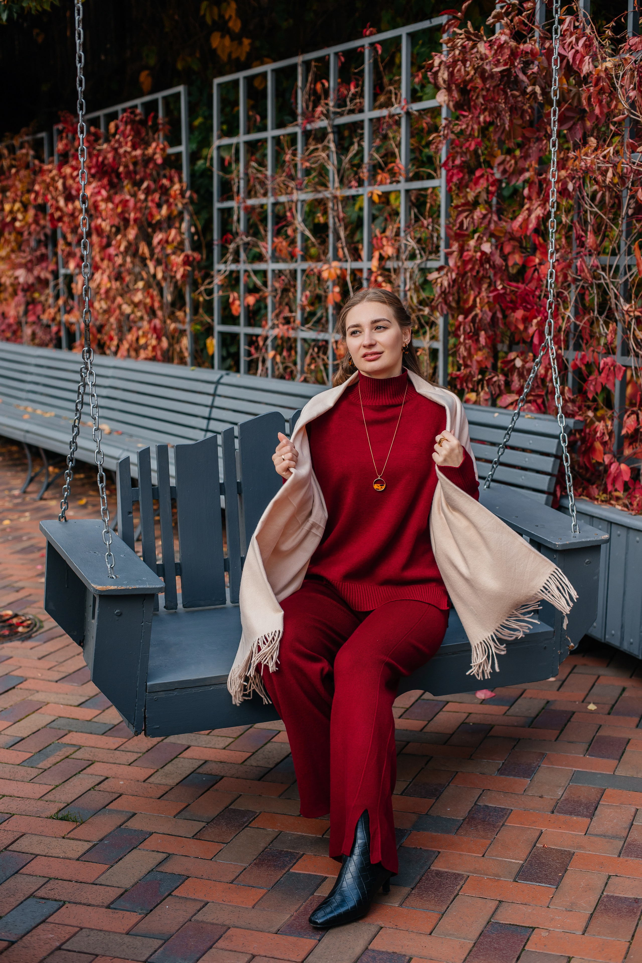 Дворик. Анастасия Давыдова