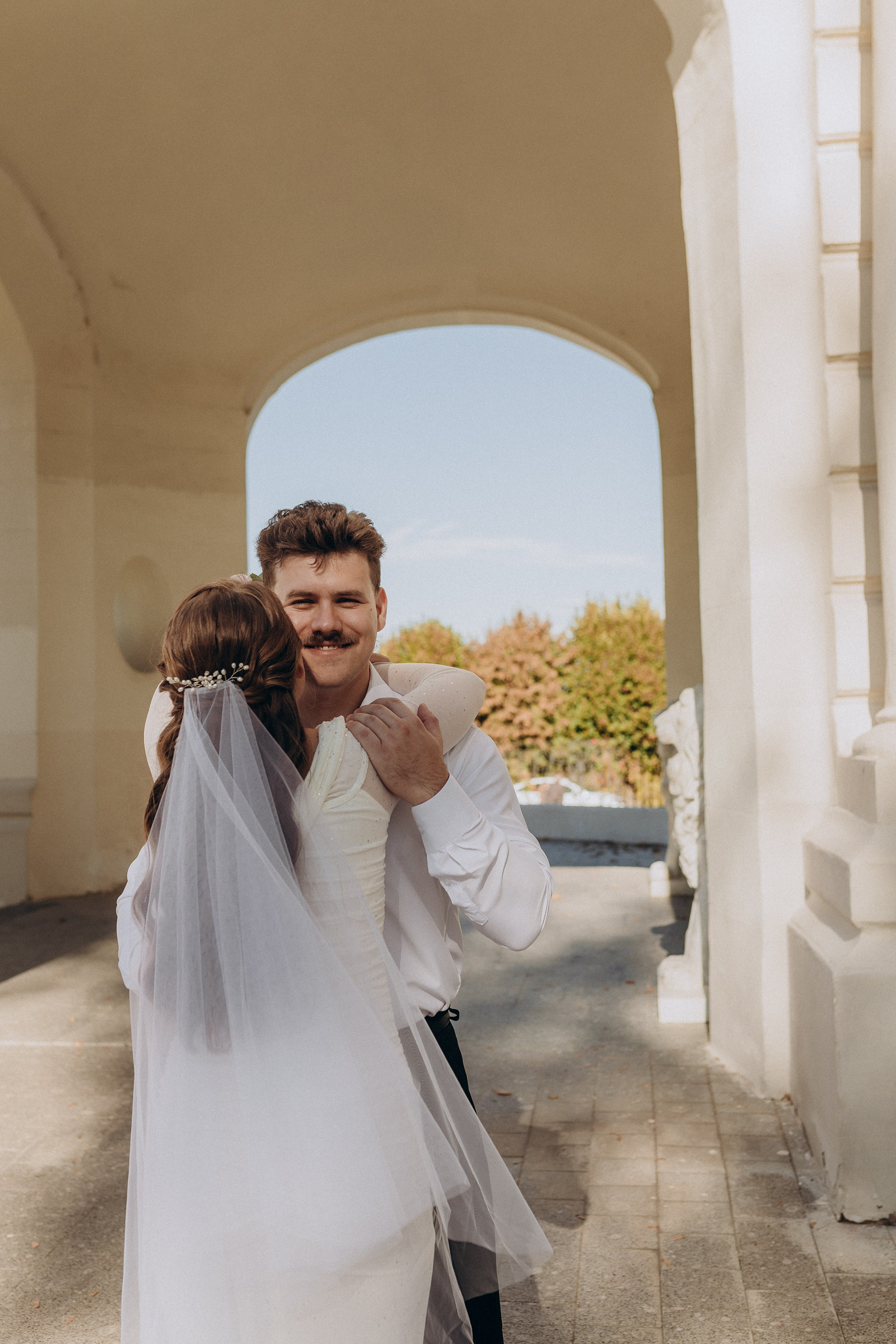 День был ясным, а чувства — истинными. Свадебный фотограф Илья Бринк