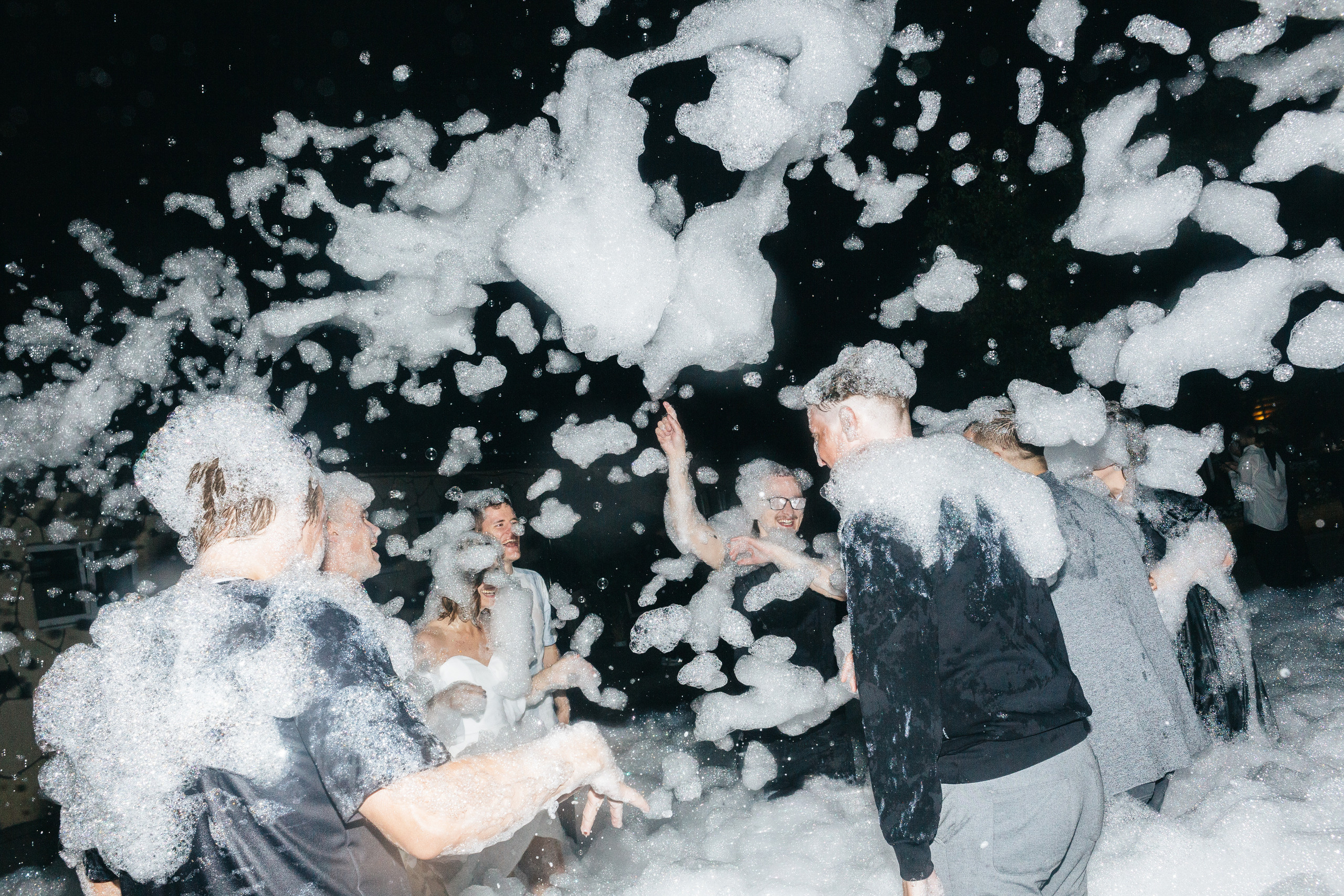 Фуксия/Голубая волна/Зеленый. Портфолио свадебного фотографа. Роман Каргаполов