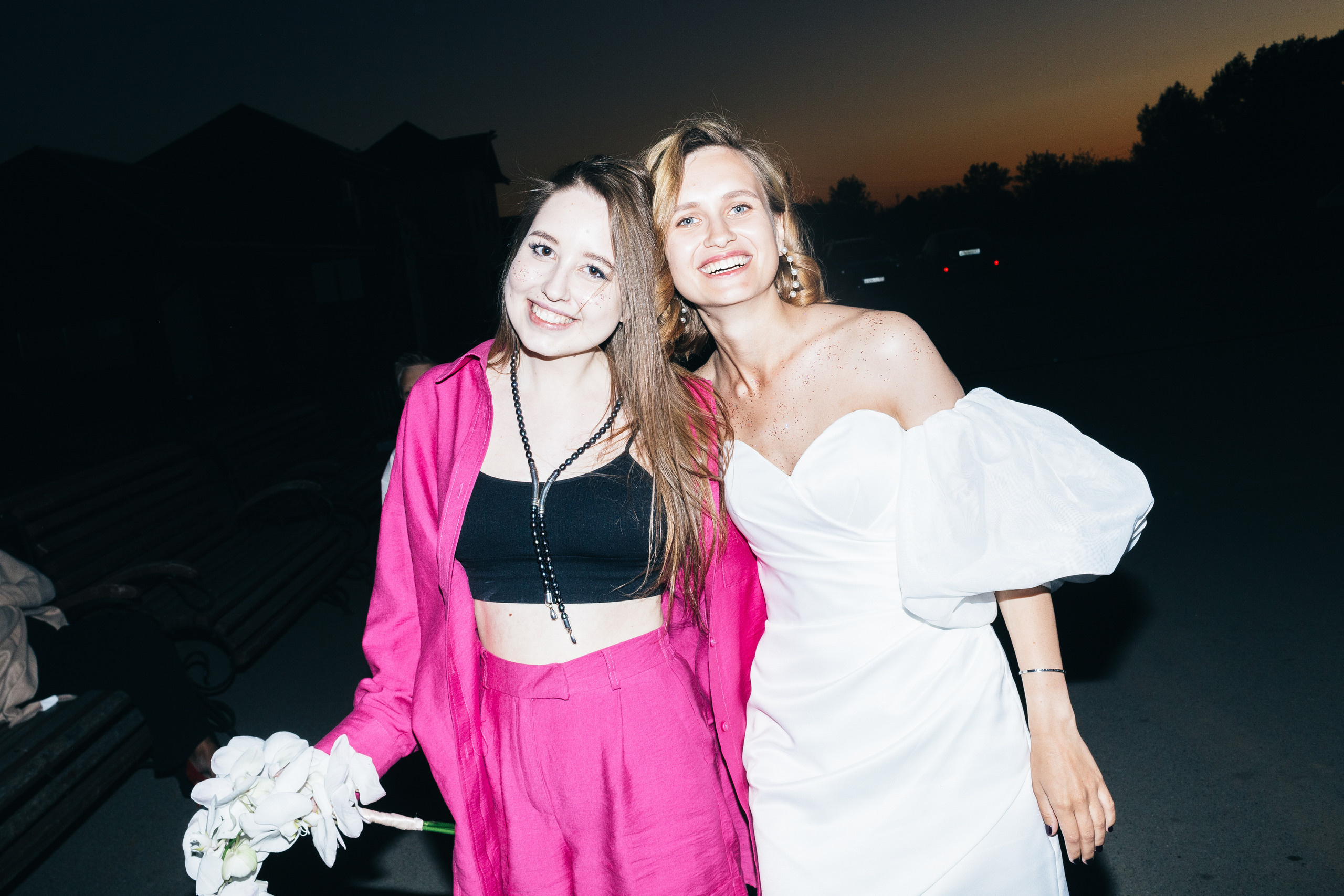 Фуксия/Голубая волна/Зеленый. Портфолио свадебного фотографа. Роман Каргаполов