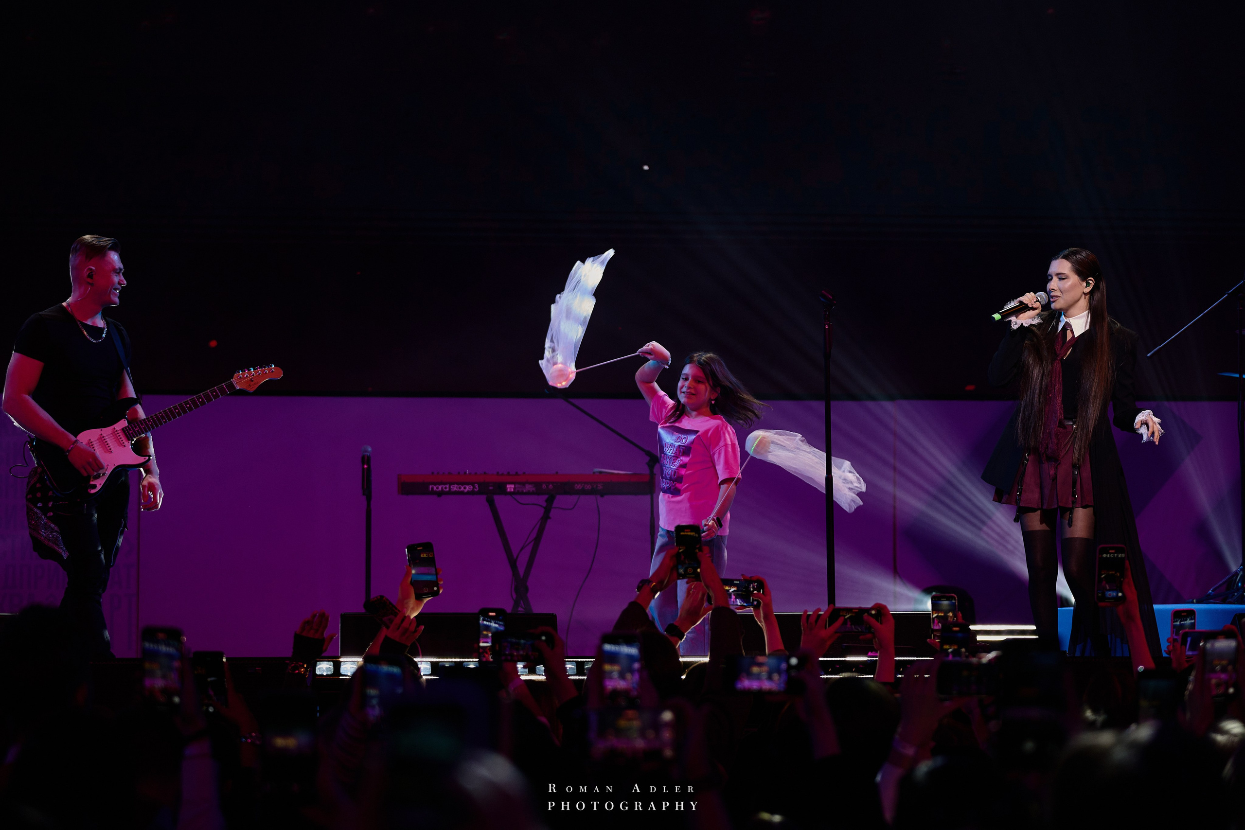 Концерт Анет Сай. Фотограф Роман Адлер