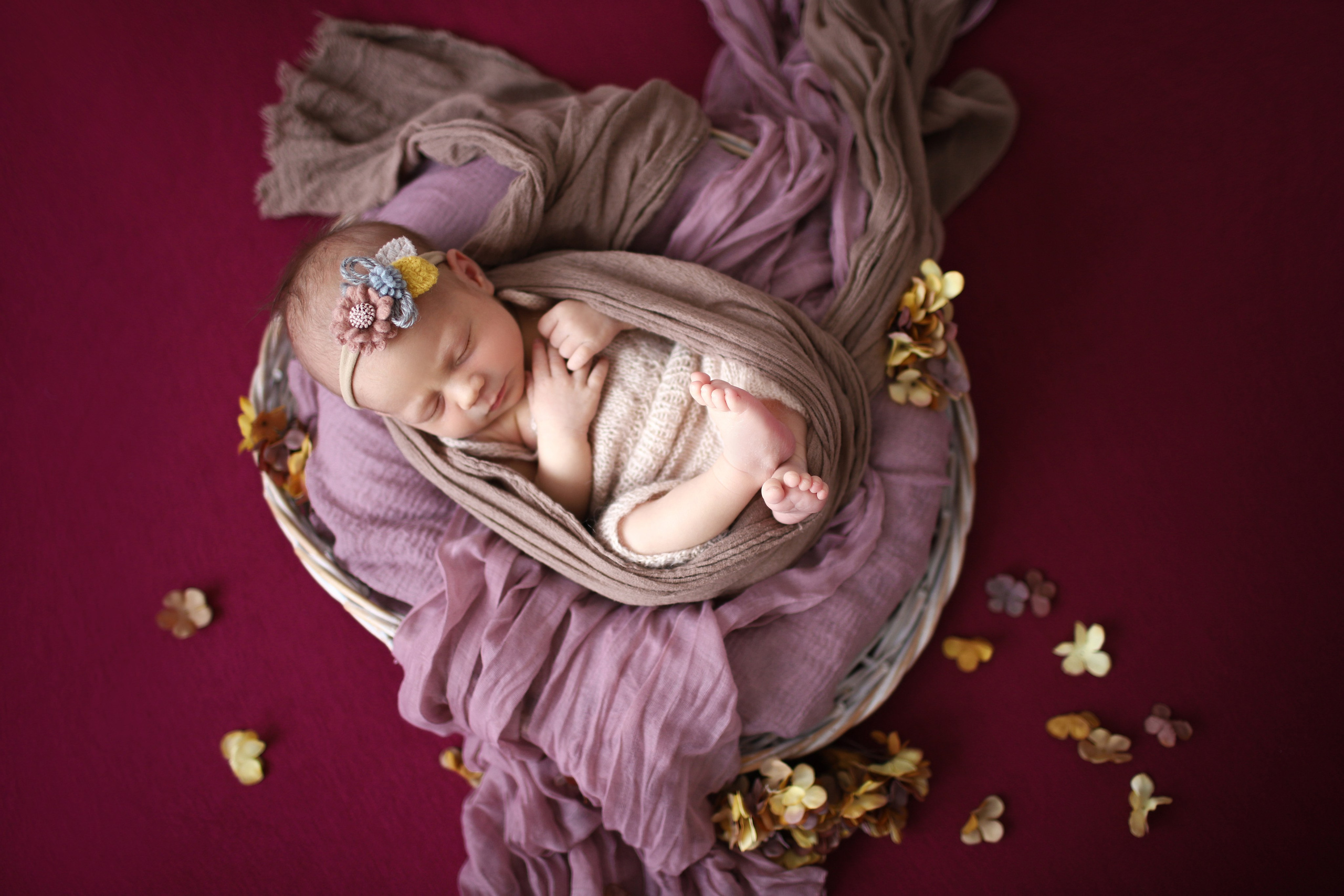 Новорожденная фотосессия для девочек. Ирина Кан Фотограф новорожденных в Екатеринбурге