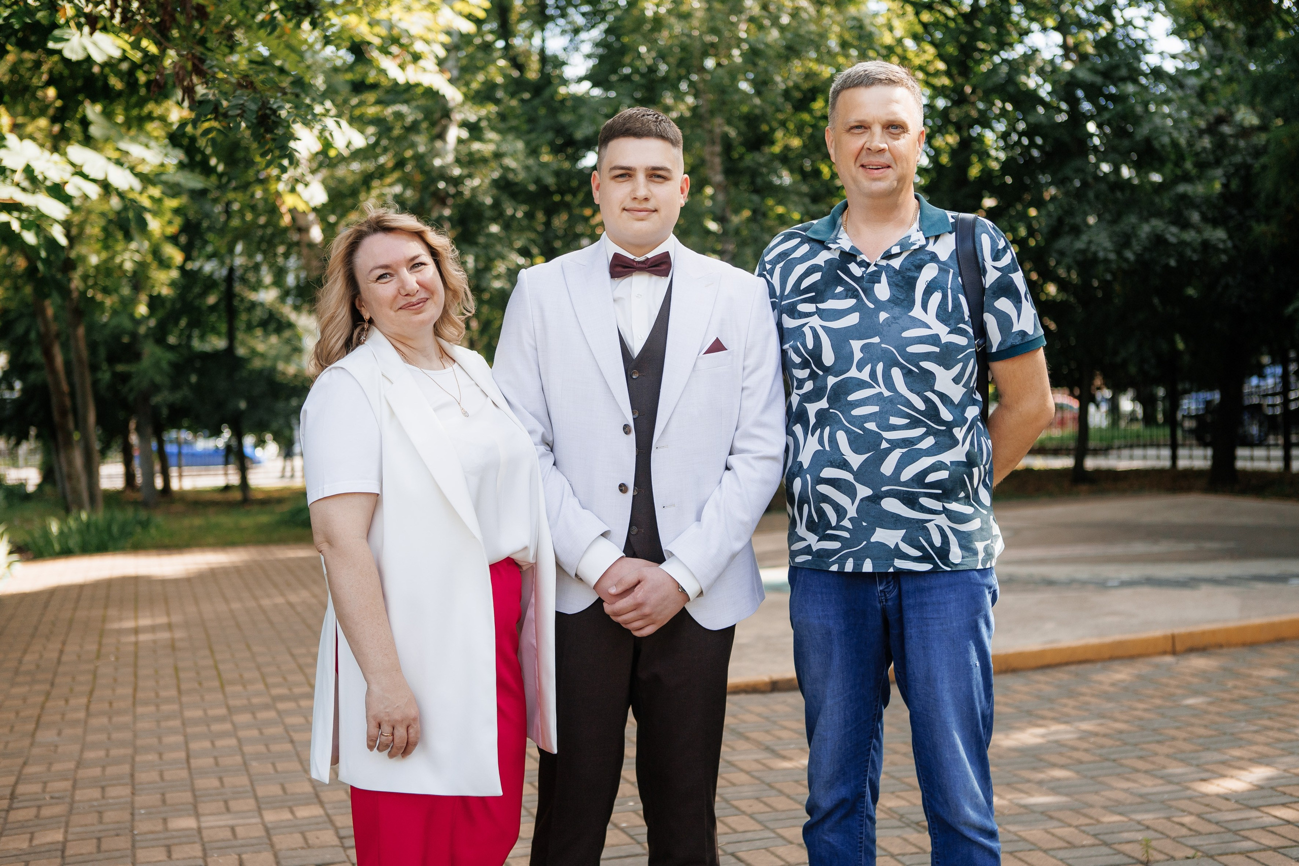 Выпускной Гимназия 12 2024 г. Свадебный и портретный Фотограф в Липецке Дмитрий Котюков