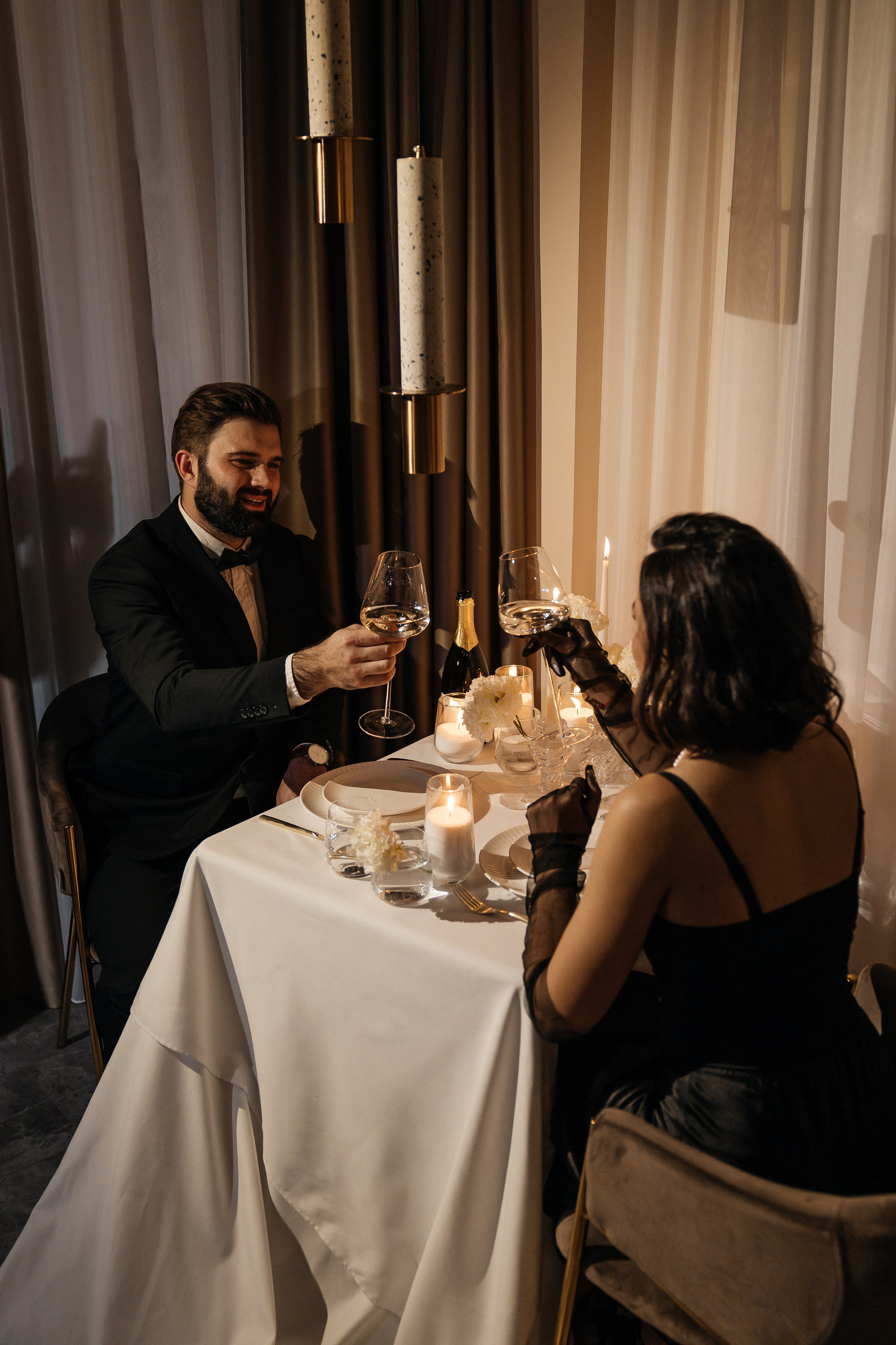 Свидание в отеле во Владивостоке. Организация свадеб и других мероприятий во Владивостоке от «Рядом быть»