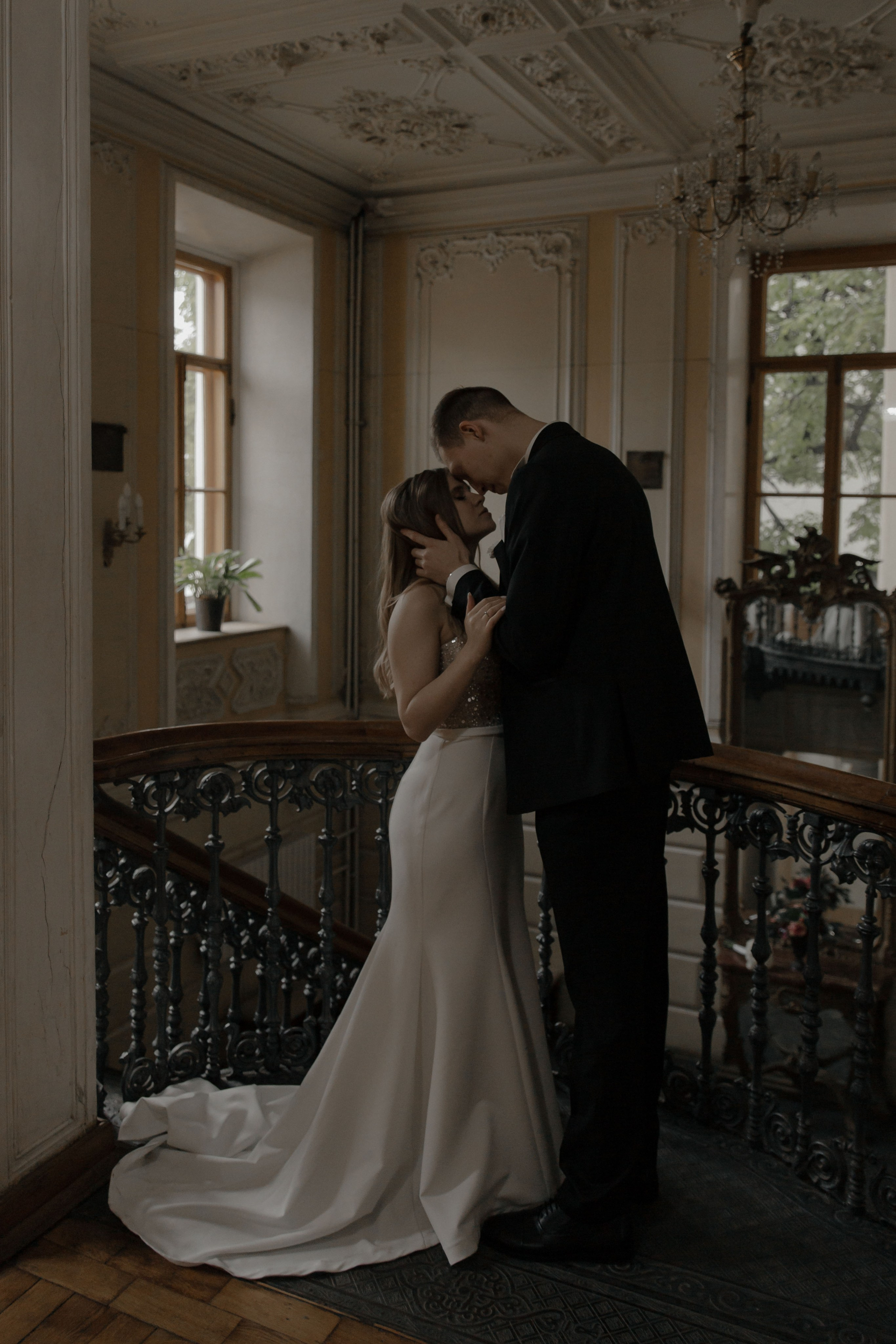 07.05.2024. RETOUCH-HOUSE