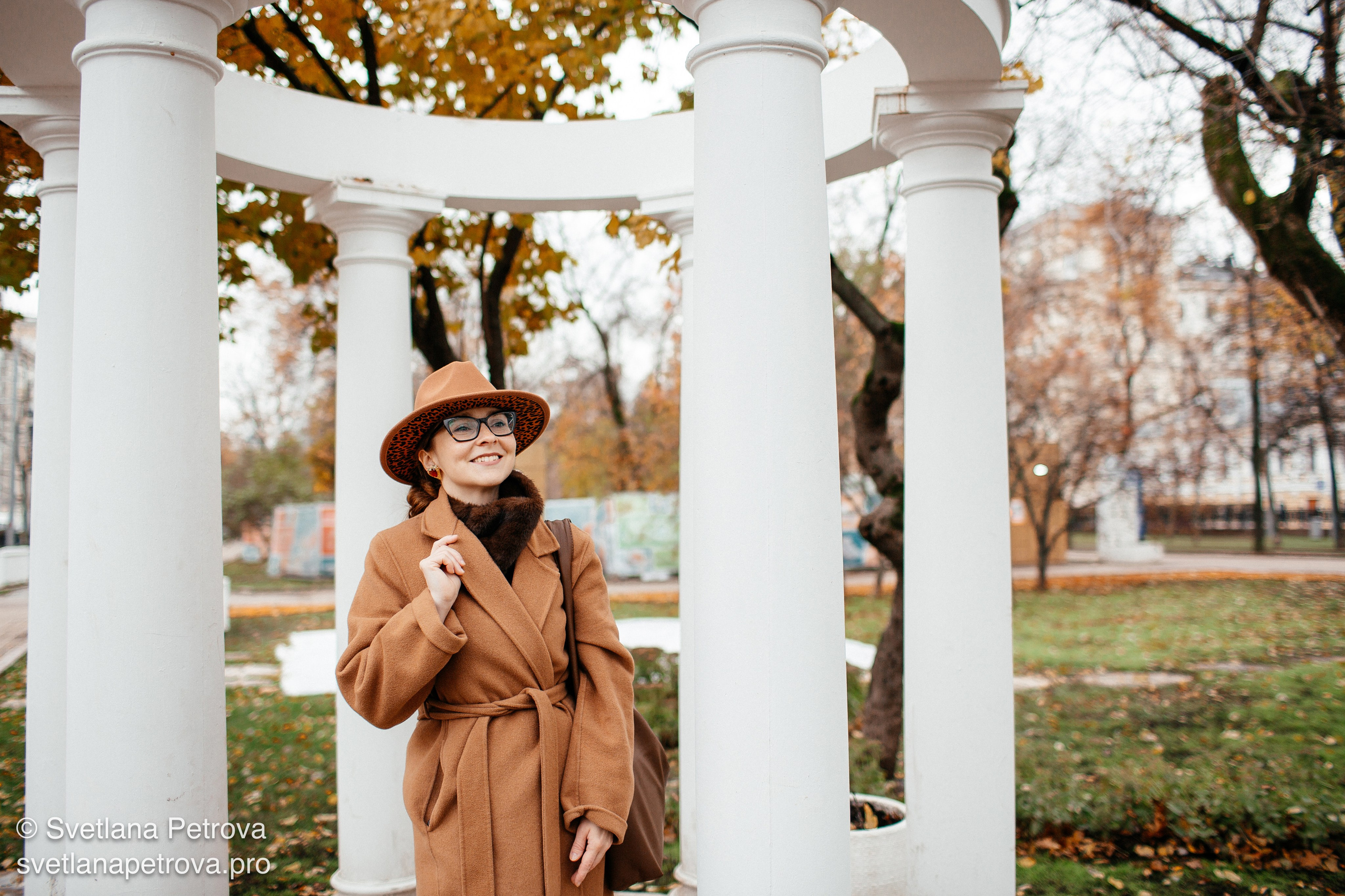 Индивидуальная съёмка. Чистые пруды. Осень 2025. Фотограф Светлана Петрова