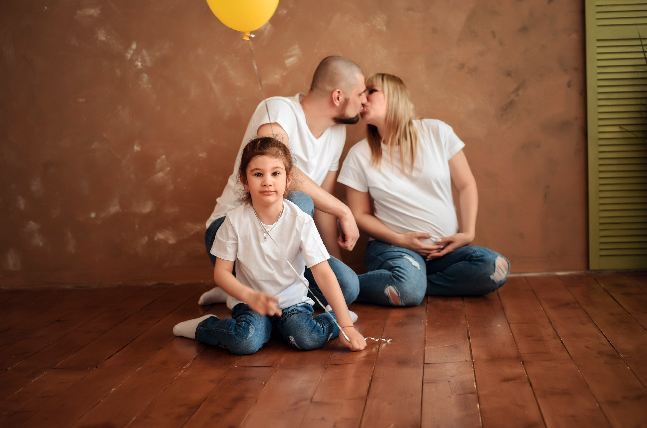 Фотосессия беременности (семейная съемка). Свадебный, семейный, детский, контент фотограф в Омске Максим Ильин