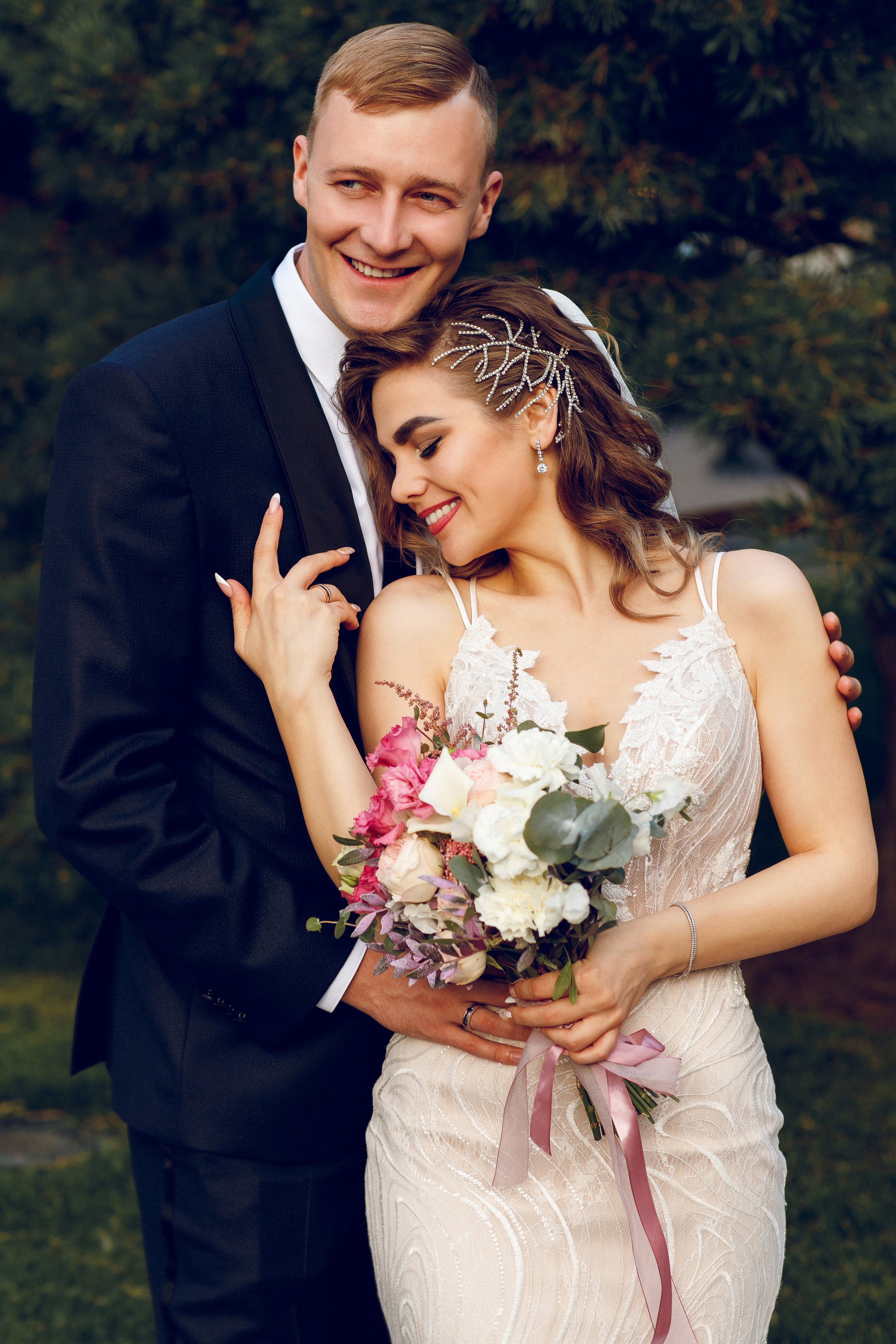 Свадебная фотосессия в Барвиха Luxury Village. Свадебный фотограф Никитин Дмитрий Раменское Жуковский Москва