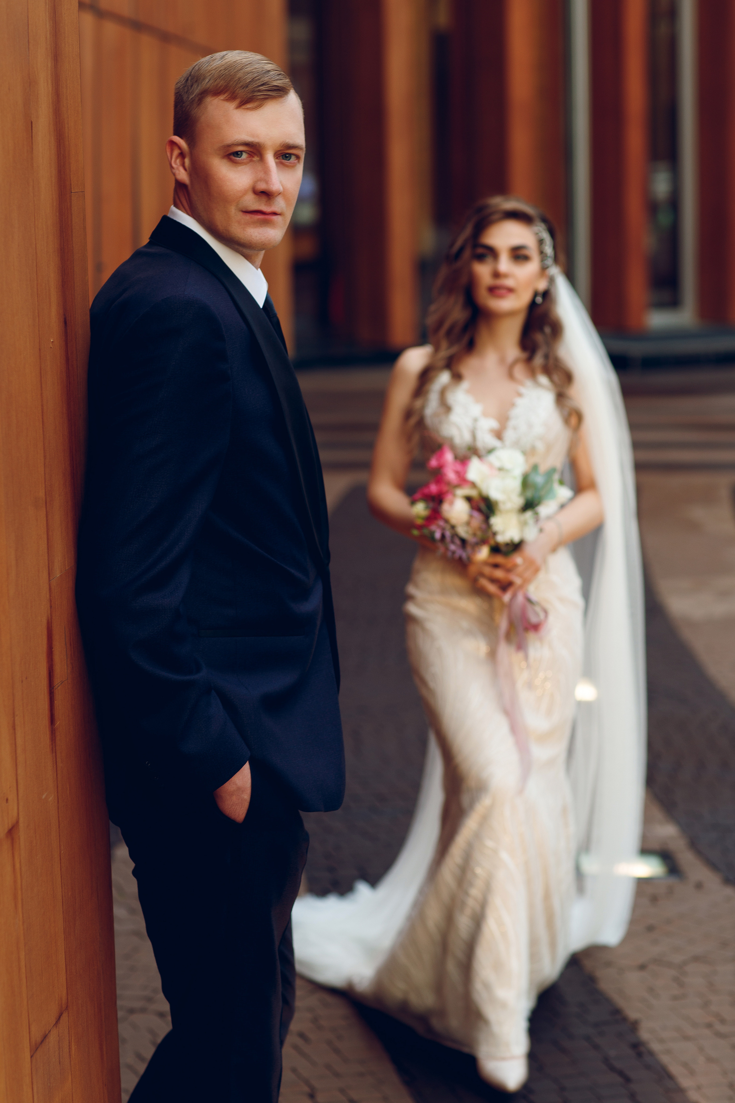 Свадебная фотосессия в Барвиха Luxury Village. Свадебный фотограф Никитин Дмитрий Раменское Жуковский Москва