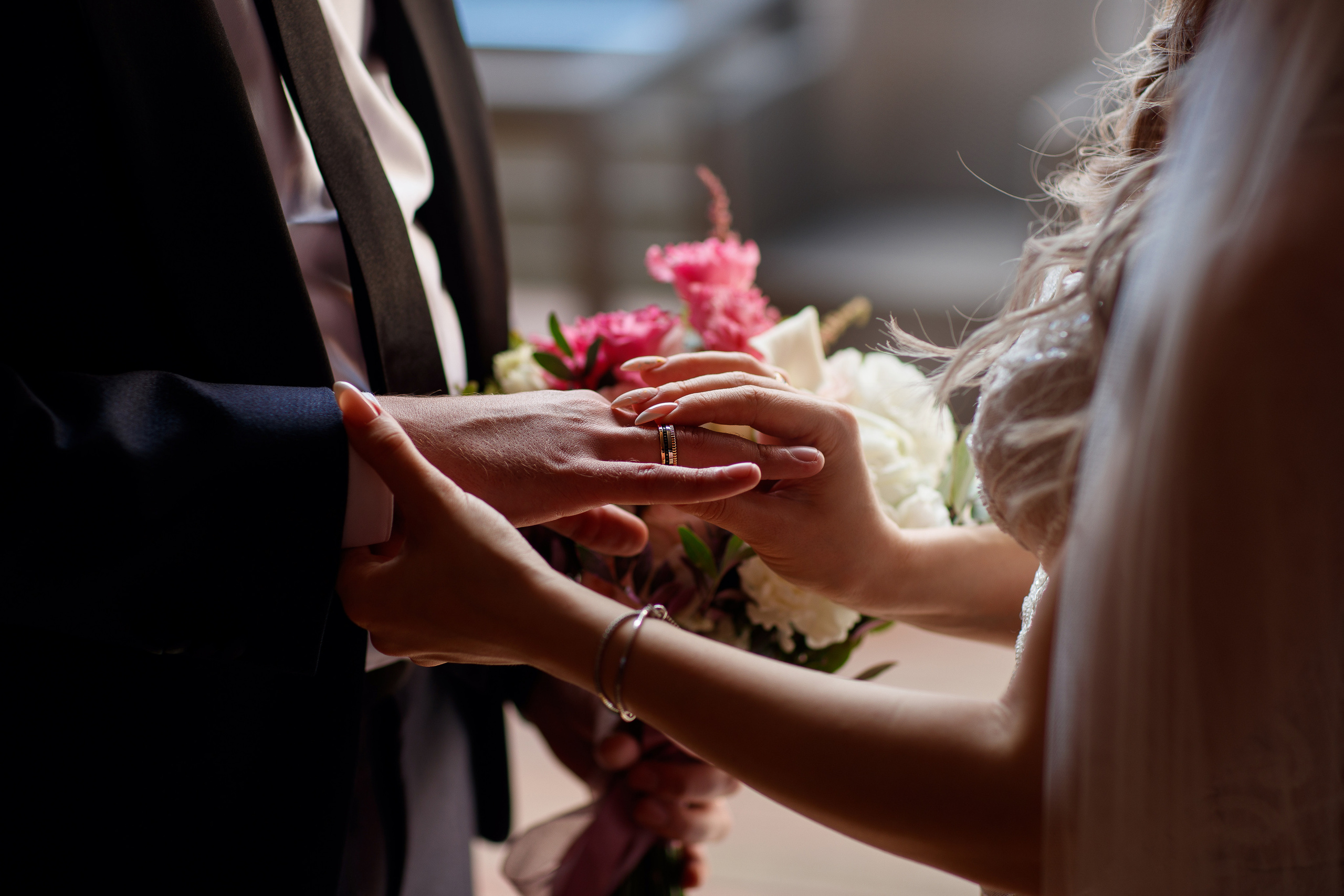 Свадебная фотосессия в Барвиха Luxury Village. Свадебный фотограф Никитин Дмитрий Раменское Жуковский Москва