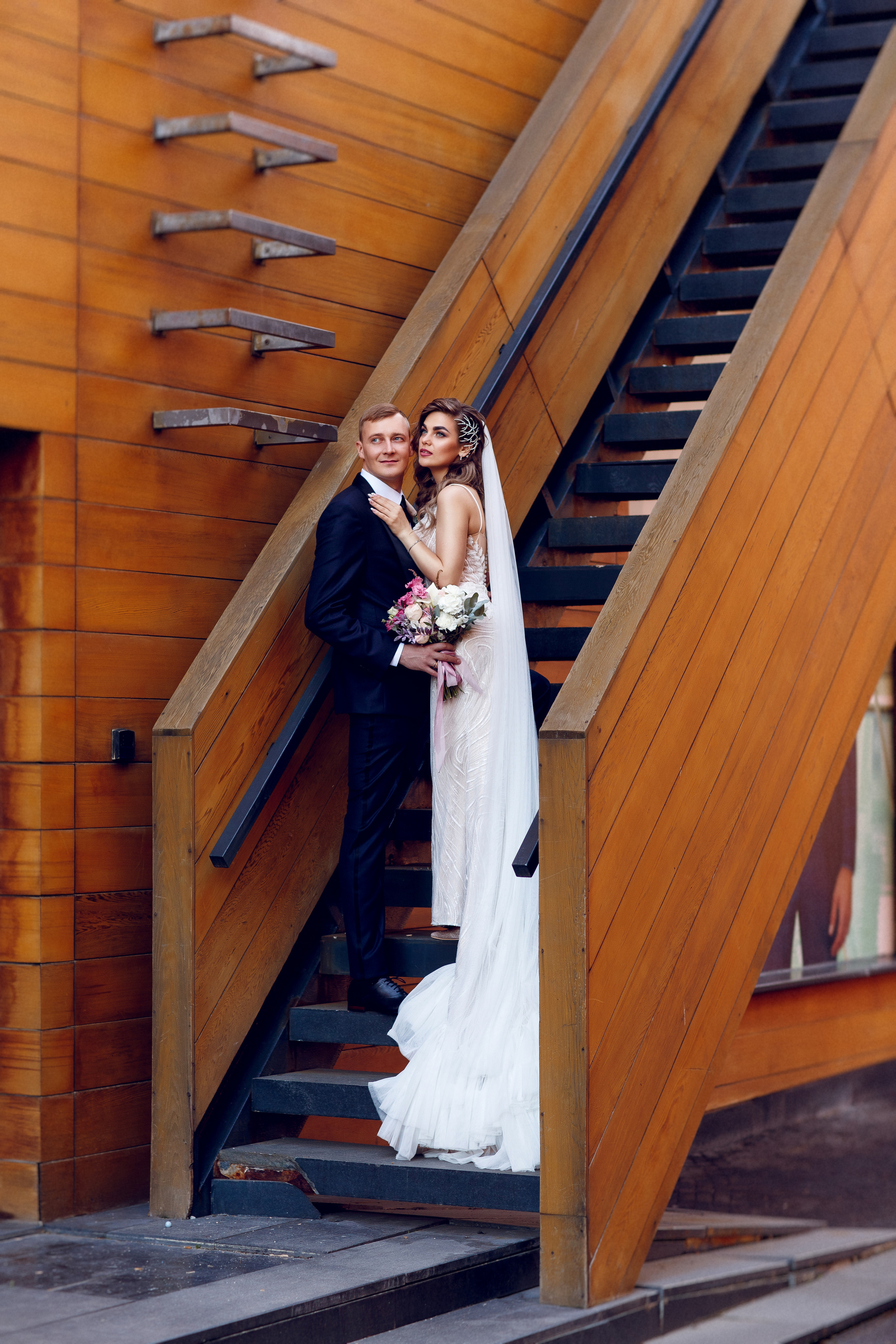 Свадебная фотосессия в Барвиха Luxury Village. Свадебный фотограф Никитин Дмитрий Раменское Жуковский Москва