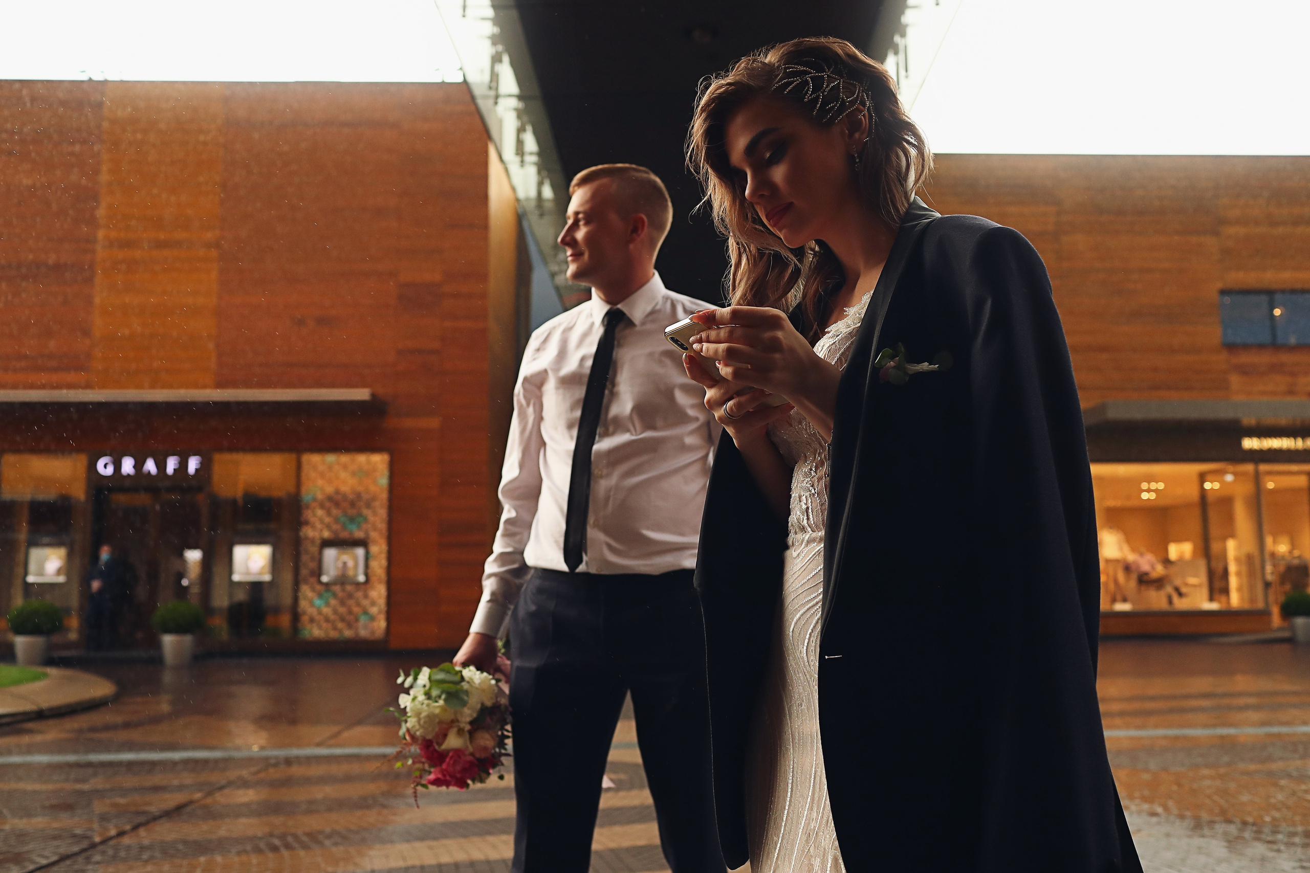 Свадебная фотосессия в Барвиха Luxury Village. Свадебный фотограф Никитин Дмитрий Раменское Жуковский Москва