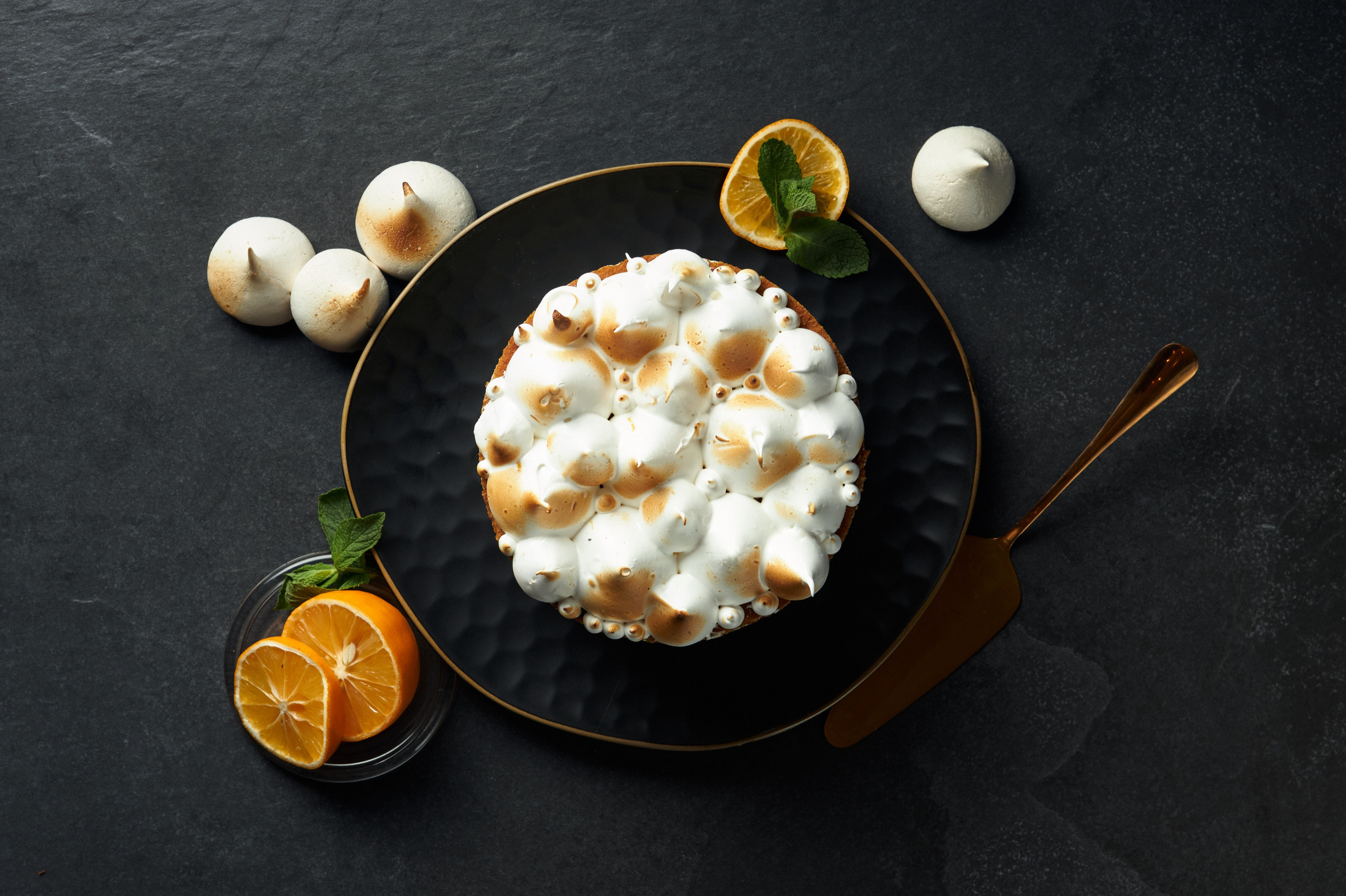 Honey cakes. Commercial photographer | Anton Ermakov