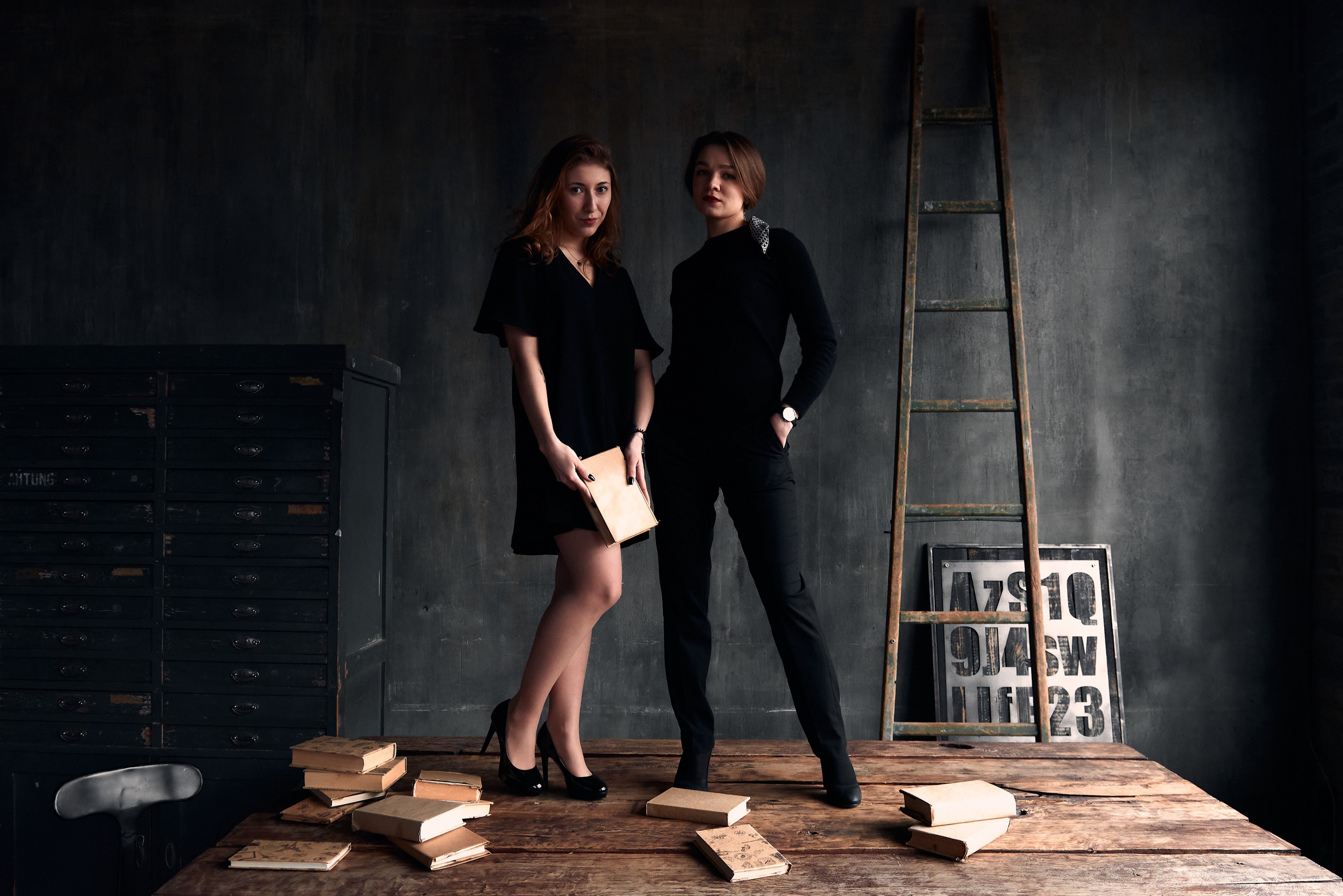 Bookcrossers. Commercial photographer | Anton Ermakov