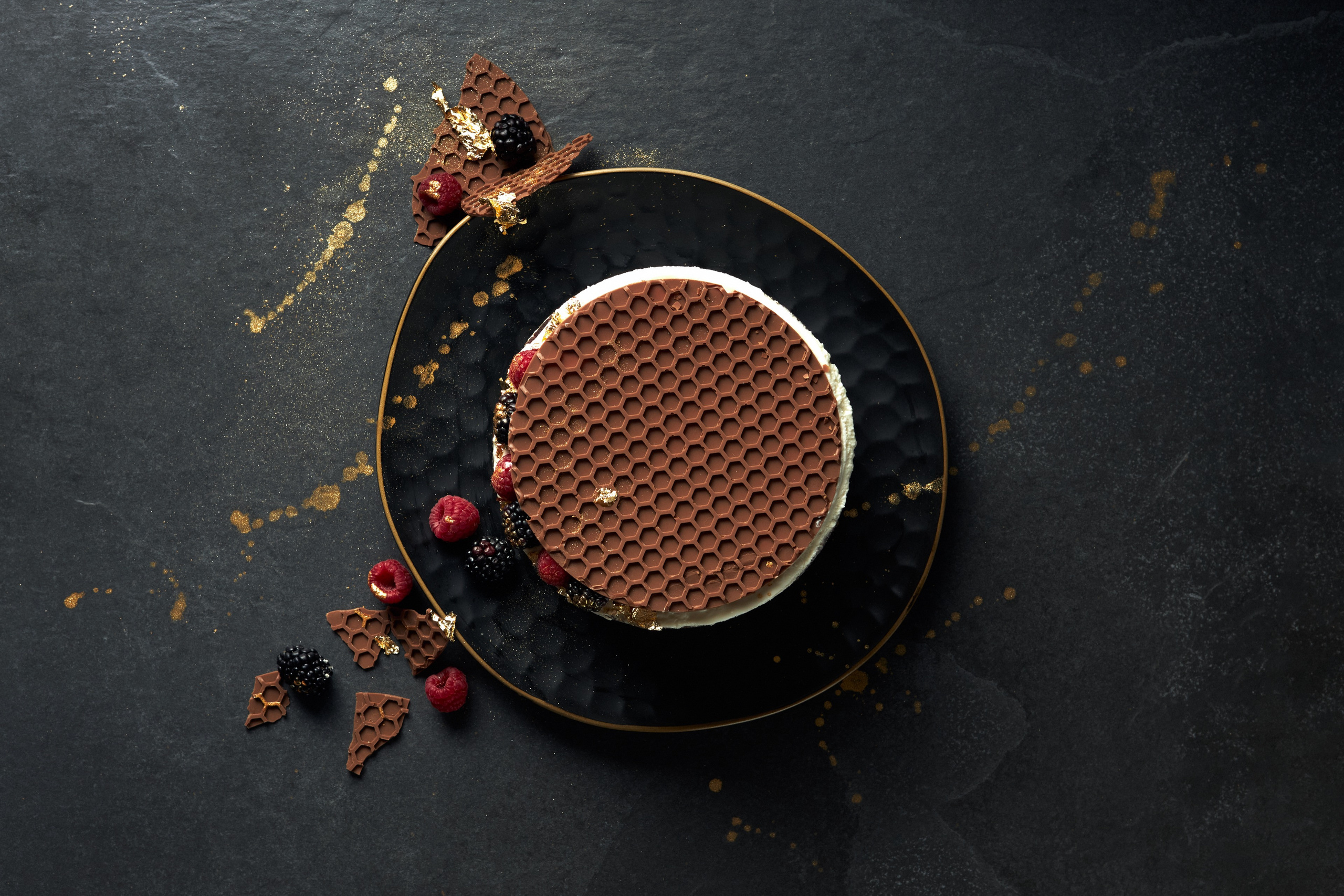 Honey cakes. Commercial photographer | Anton Ermakov