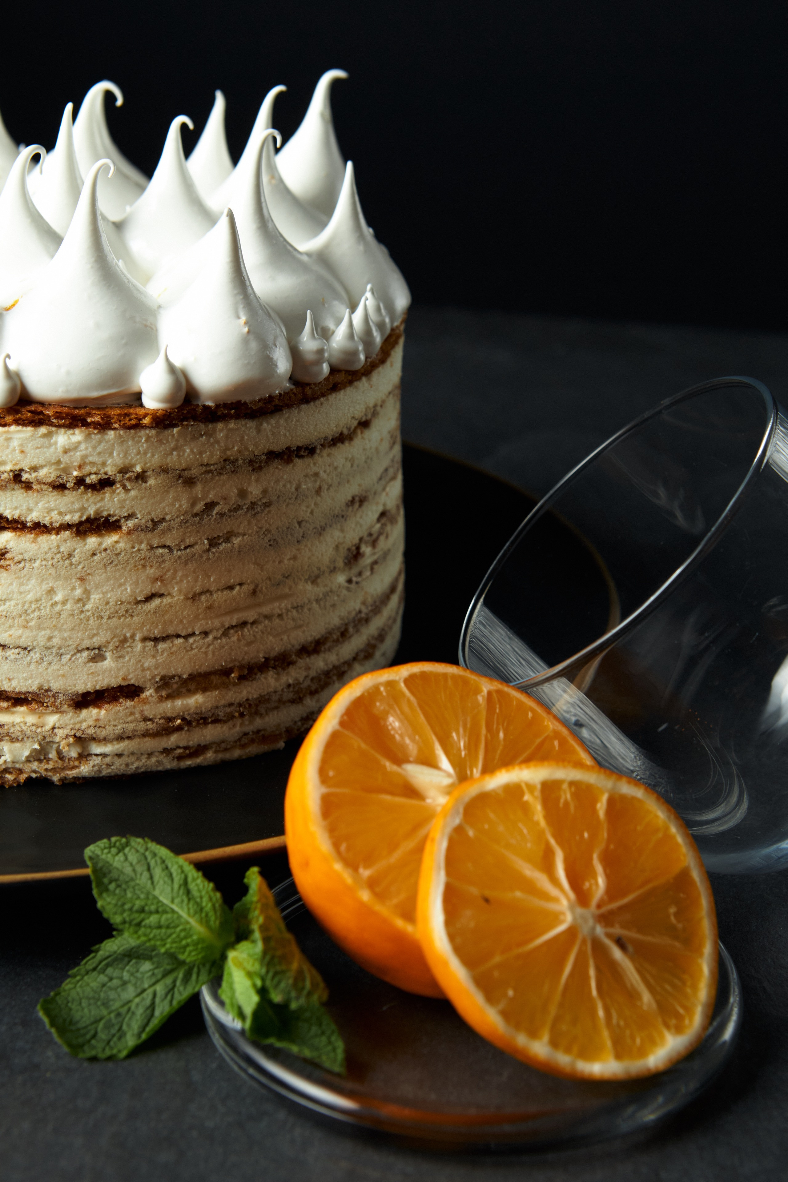 Honey cakes. Commercial photographer | Anton Ermakov