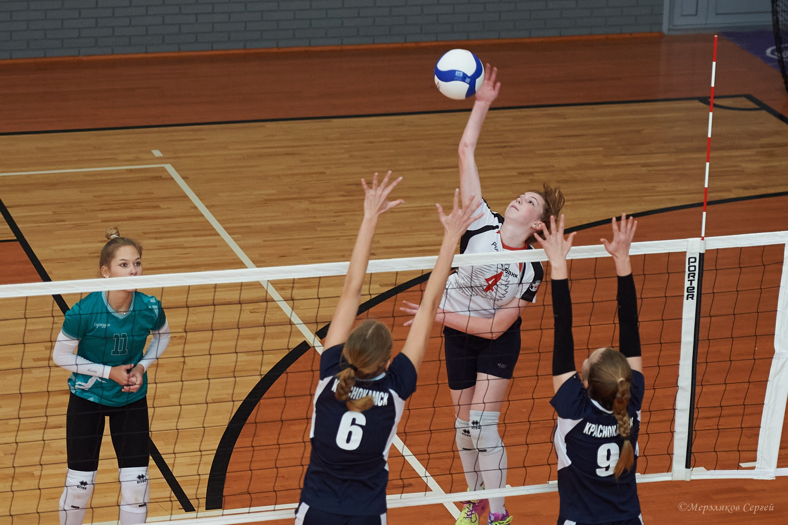Локоволей — 2023 Ижевск ноябрь 2023. Спортивный репортажный фотограф в Ижевске Сергей Мерзляков