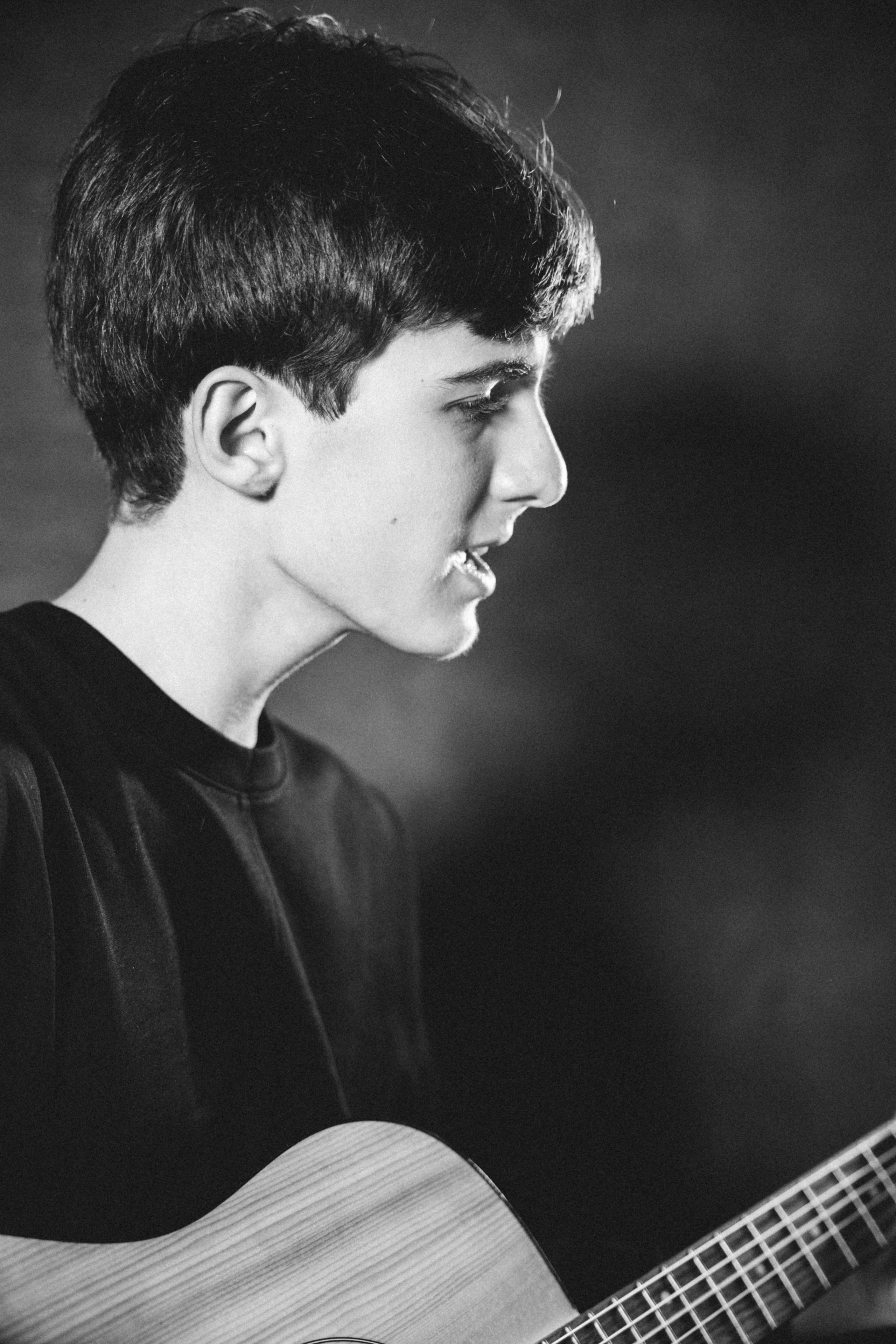 АРТЁМ. Я фотограф из Москвы к Вашим услугам