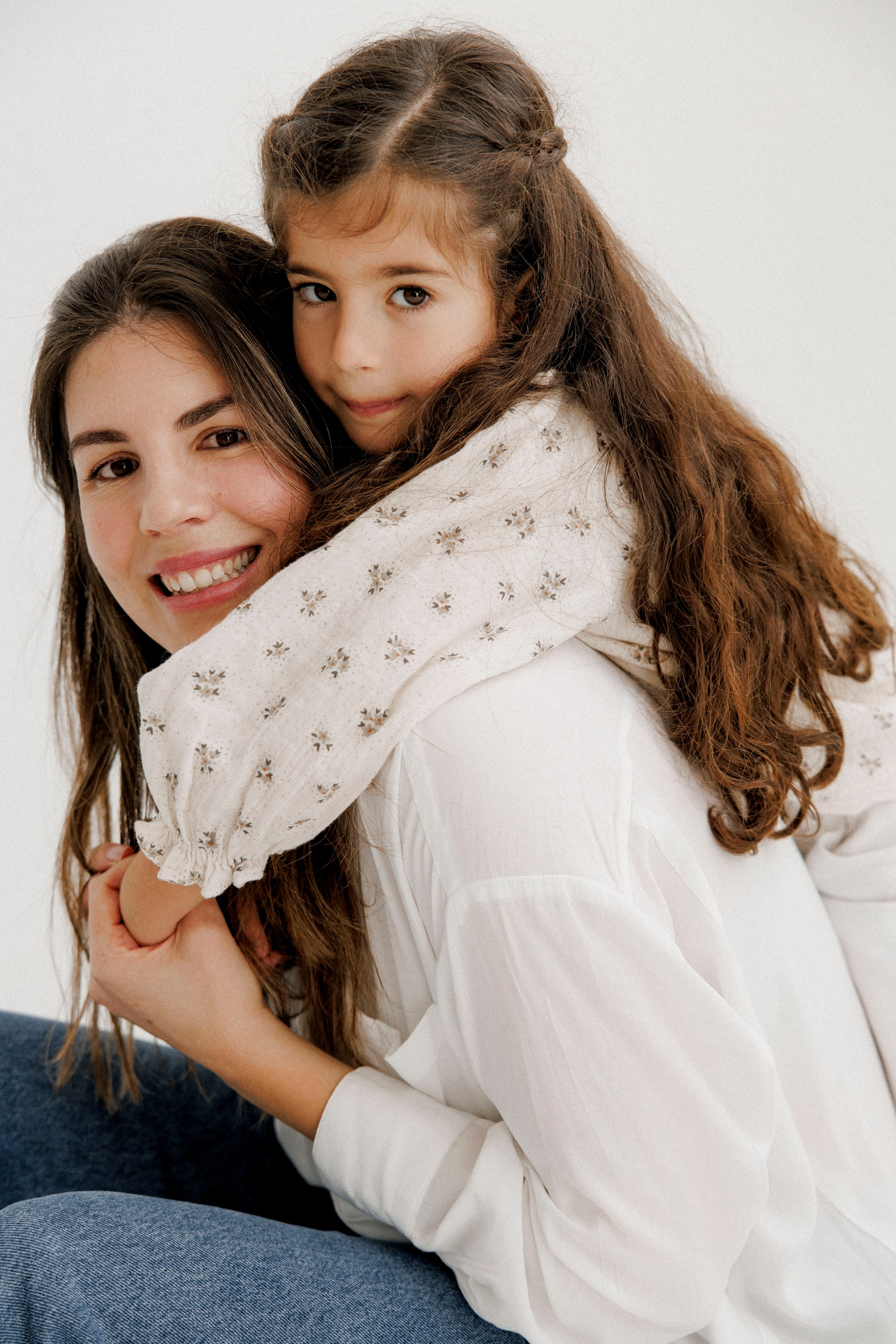 One year inside the White studio. Wedding and family photographer