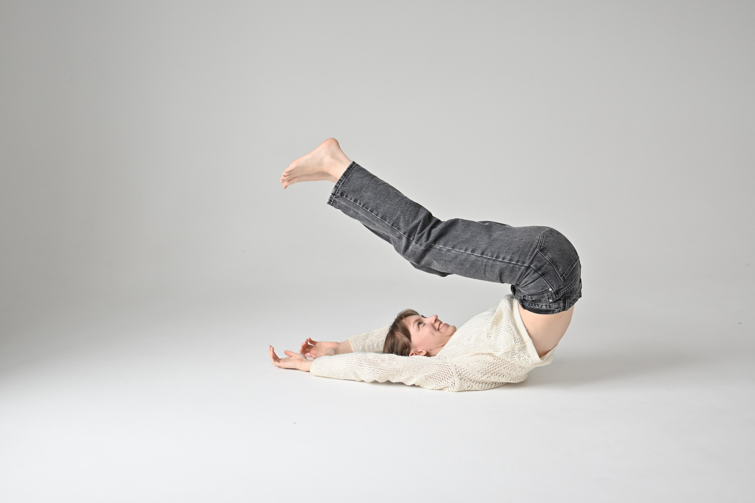 Съемка студия май 2024. Йогатерапевт Света Новикова