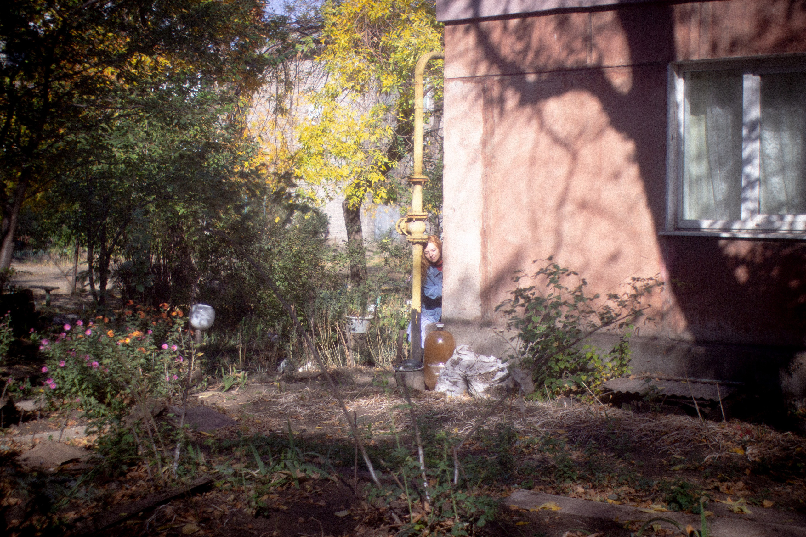 История твоего двора. • Фотограф Александра Светозар Алчевск •