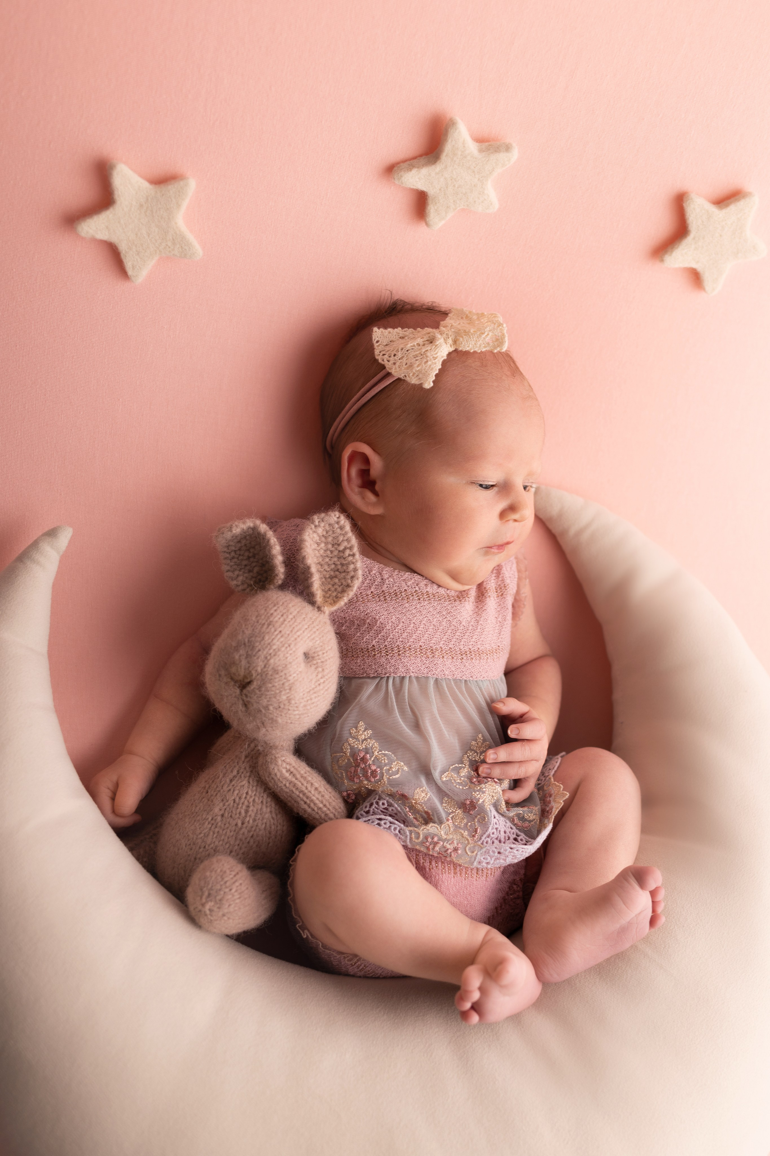 Классическая фотосессия малыша. Фотограф новорожденных малышей в Омске и Омской области Эльвира Камаева