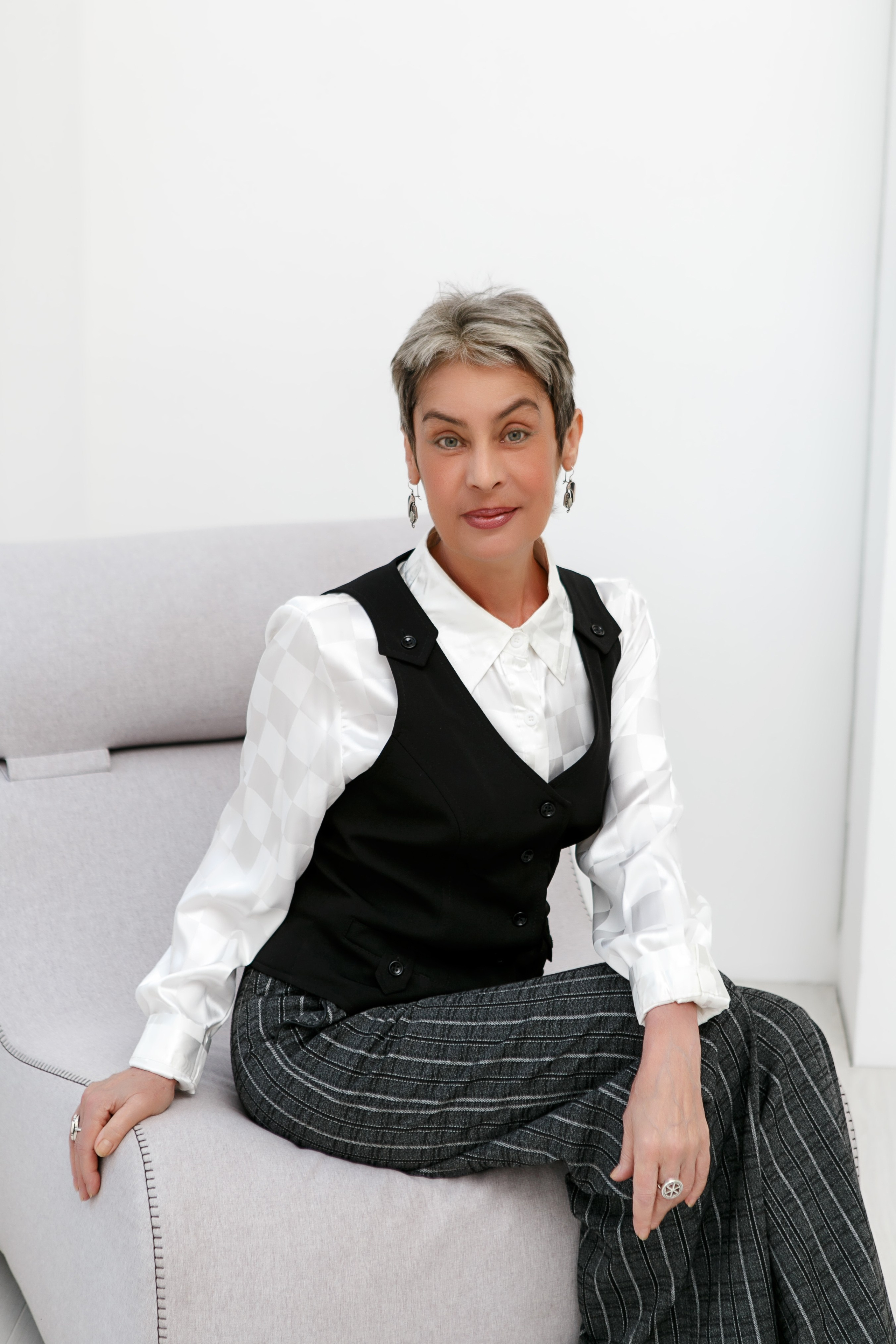 Корпорация LiVest. Контент фотограф, съемка для маркетплейсов, фуд съемка и репортажи в Новосибирске Ралия Галеева