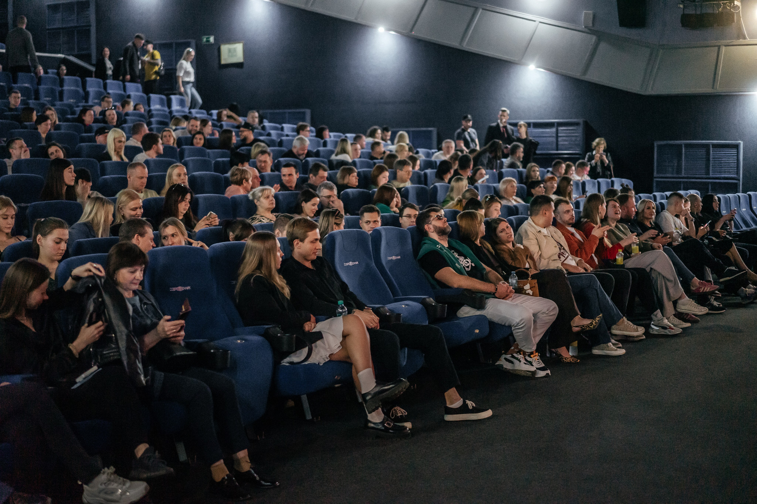 САБРАЖ | Дом импровизации. Фотограф и видеограф Смоленск | Студия Цезарь
