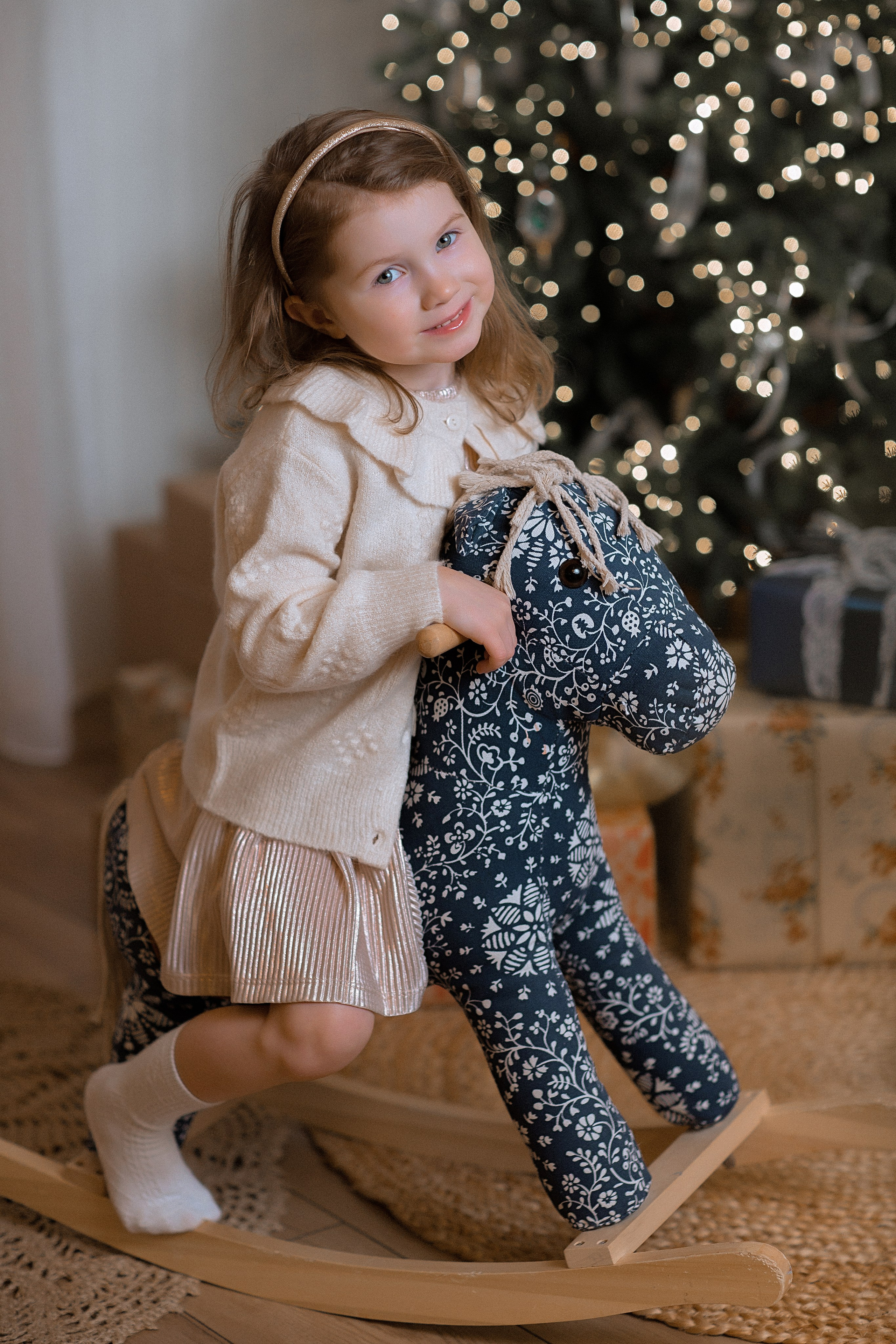 Две сестренки. Photographer Helen Shabalina