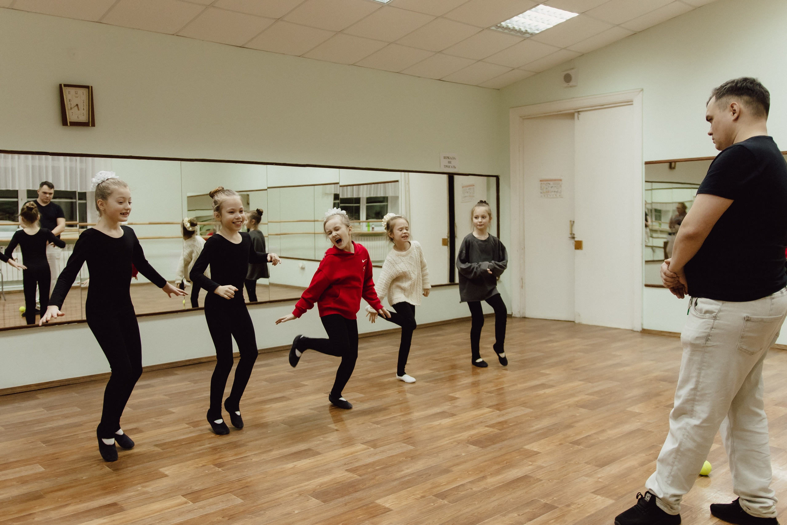 Мастер-класс от Дмитрия Бажукова для шоу-балет ГРАНД. Фотограф в Кирове и Кирово-Чепецке Валерия Шиляева