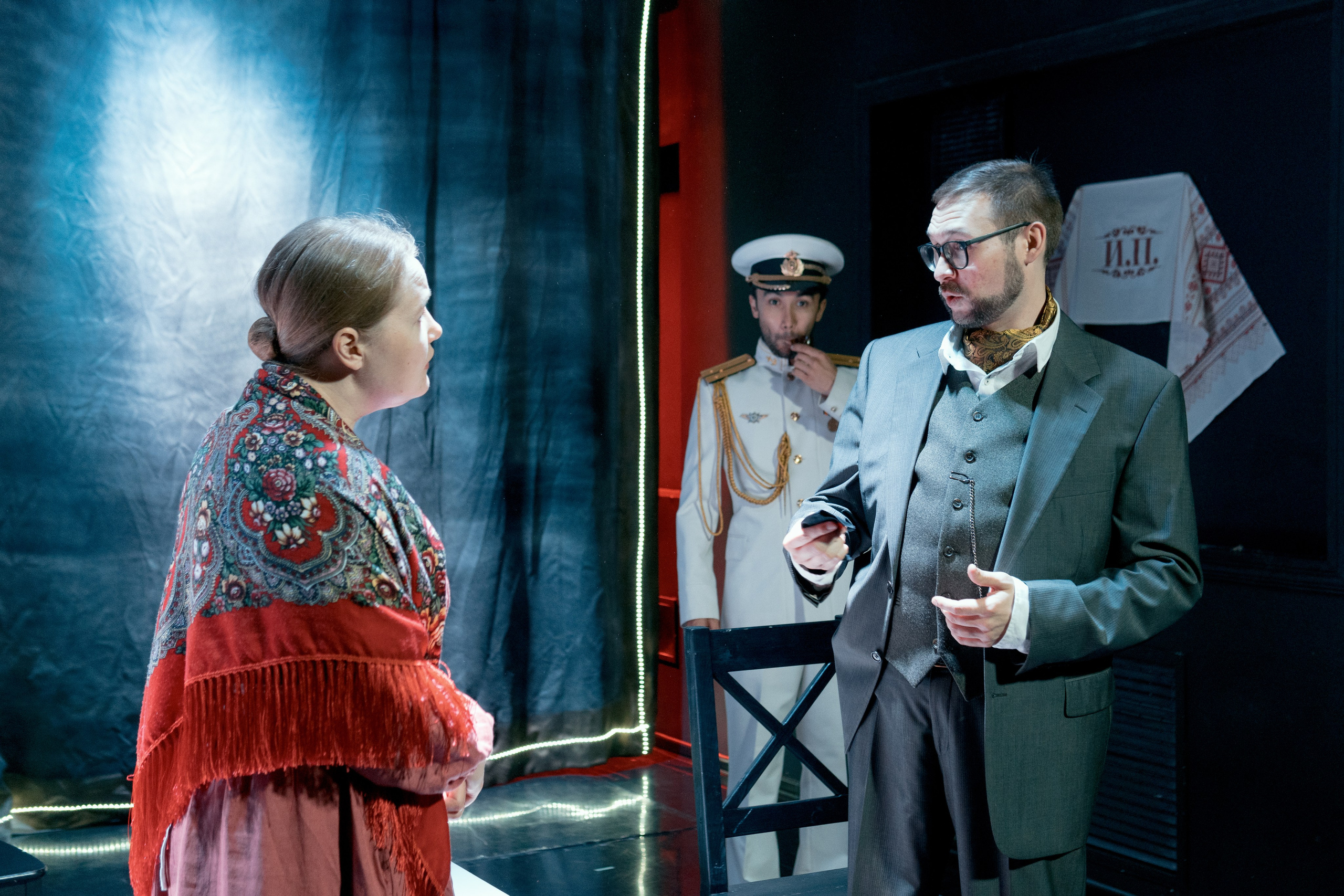 Спектакль «Женитьба». Репортажный и портретный фотограф Андрей Гаровский