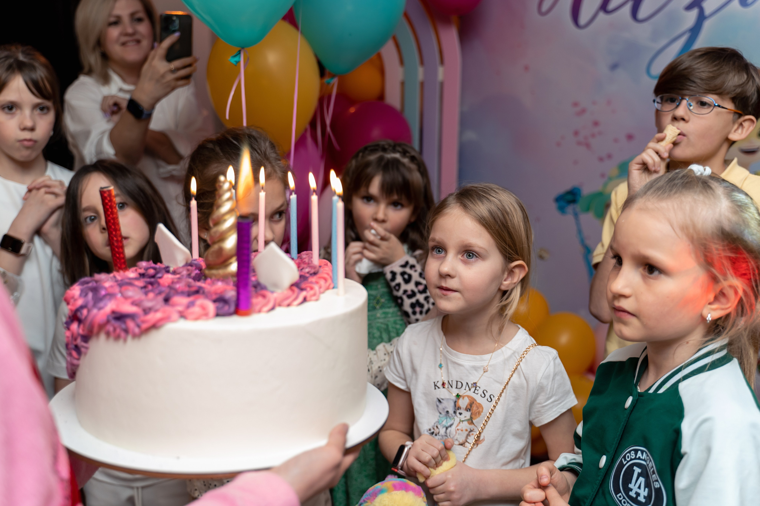 Фотограф на детский день рождения Москва. Фотограф \ Видеограф на Крещение, Венчание Москва| Семейные съемки