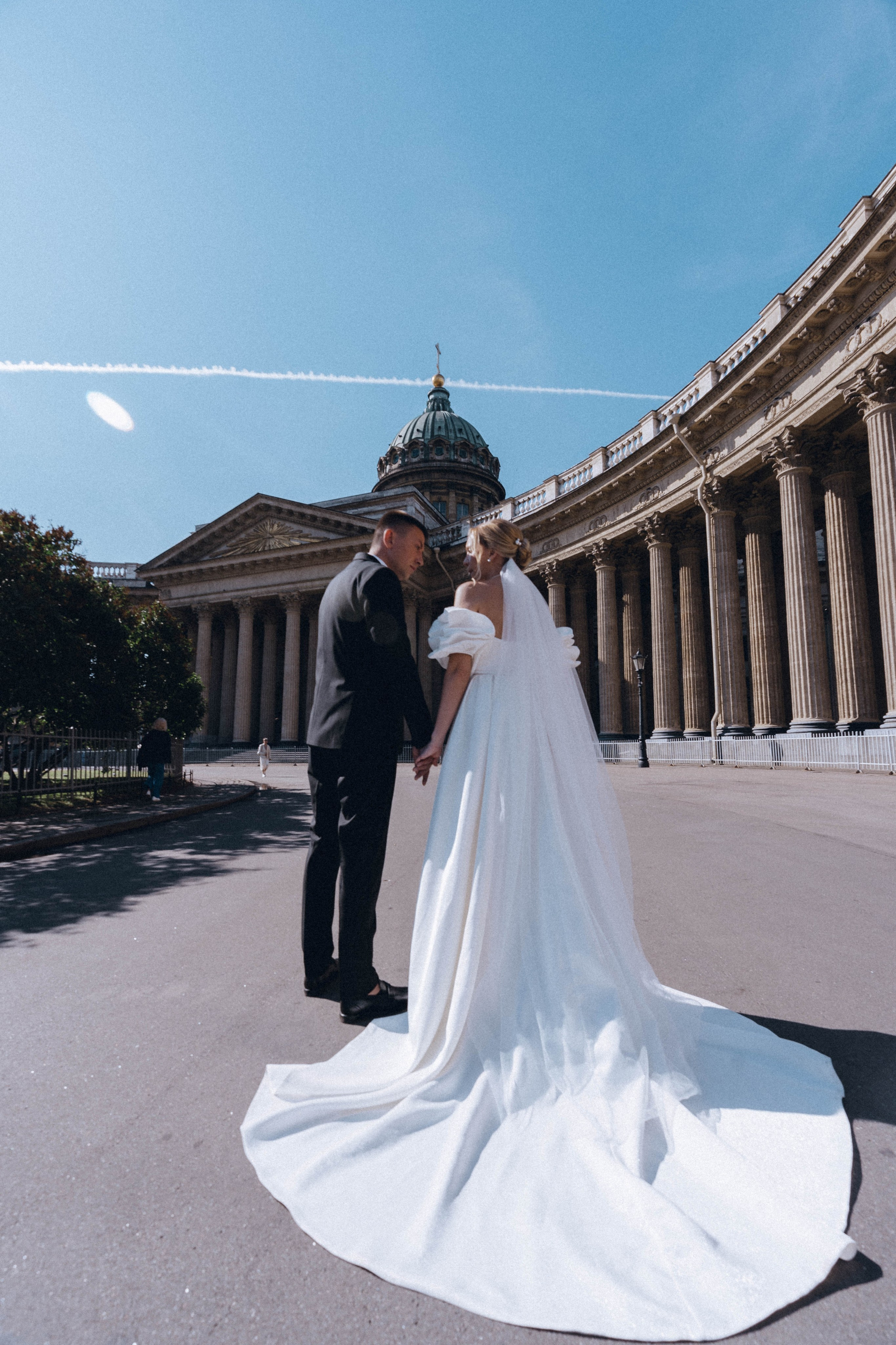 СВАДЕНБНАЯ СЬЕМКА НА КАТЕРЕ ПО КАНАЛАМ САНКТ-ПЕТЕРБУРГА И В АКВАТОРИИ НЕВЫ. Профессиональный фотограф, Санкт-Петербург — Виктория Богомолова