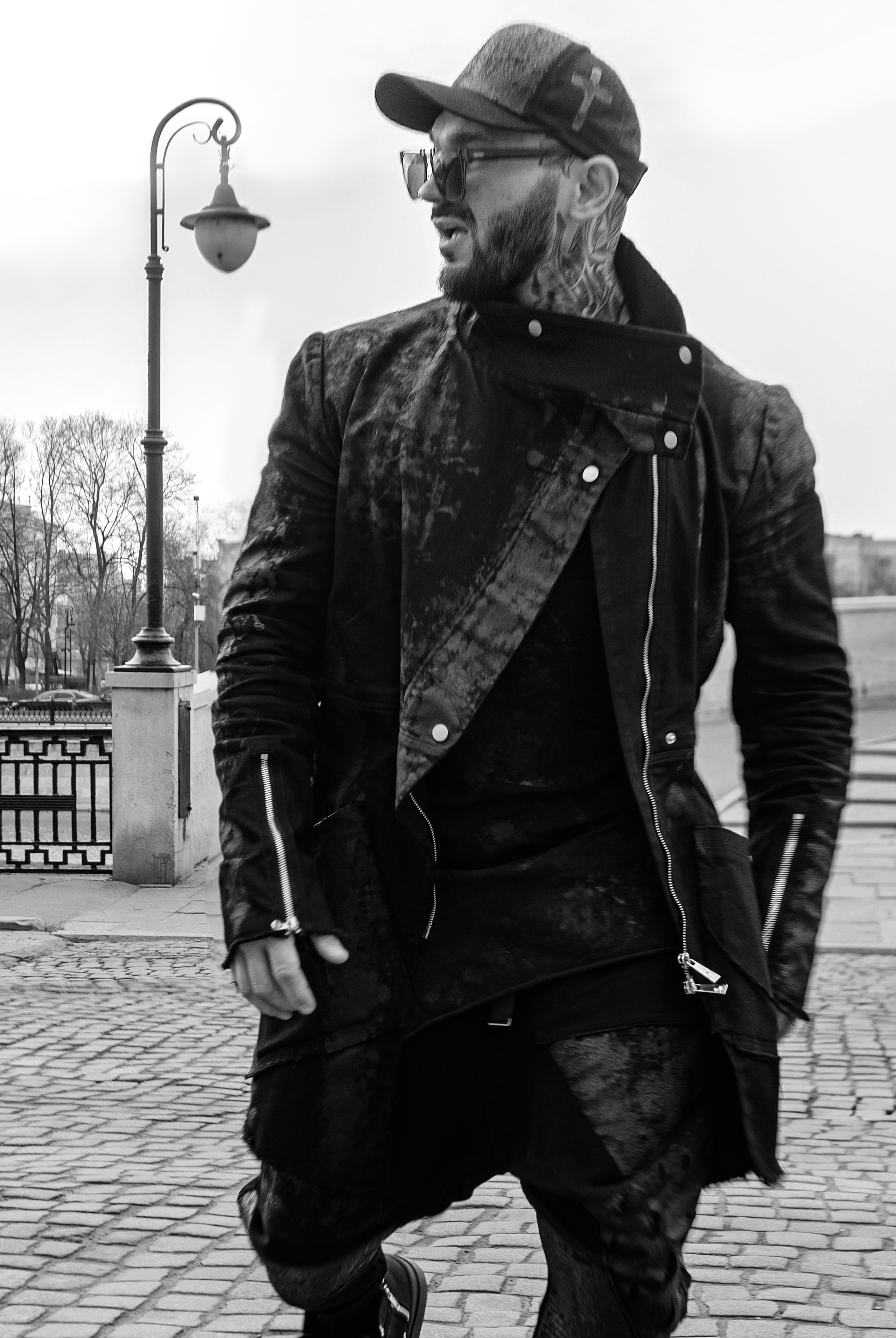 Дизайнерская одежда @ALEX KROWN. Art photographer Nino