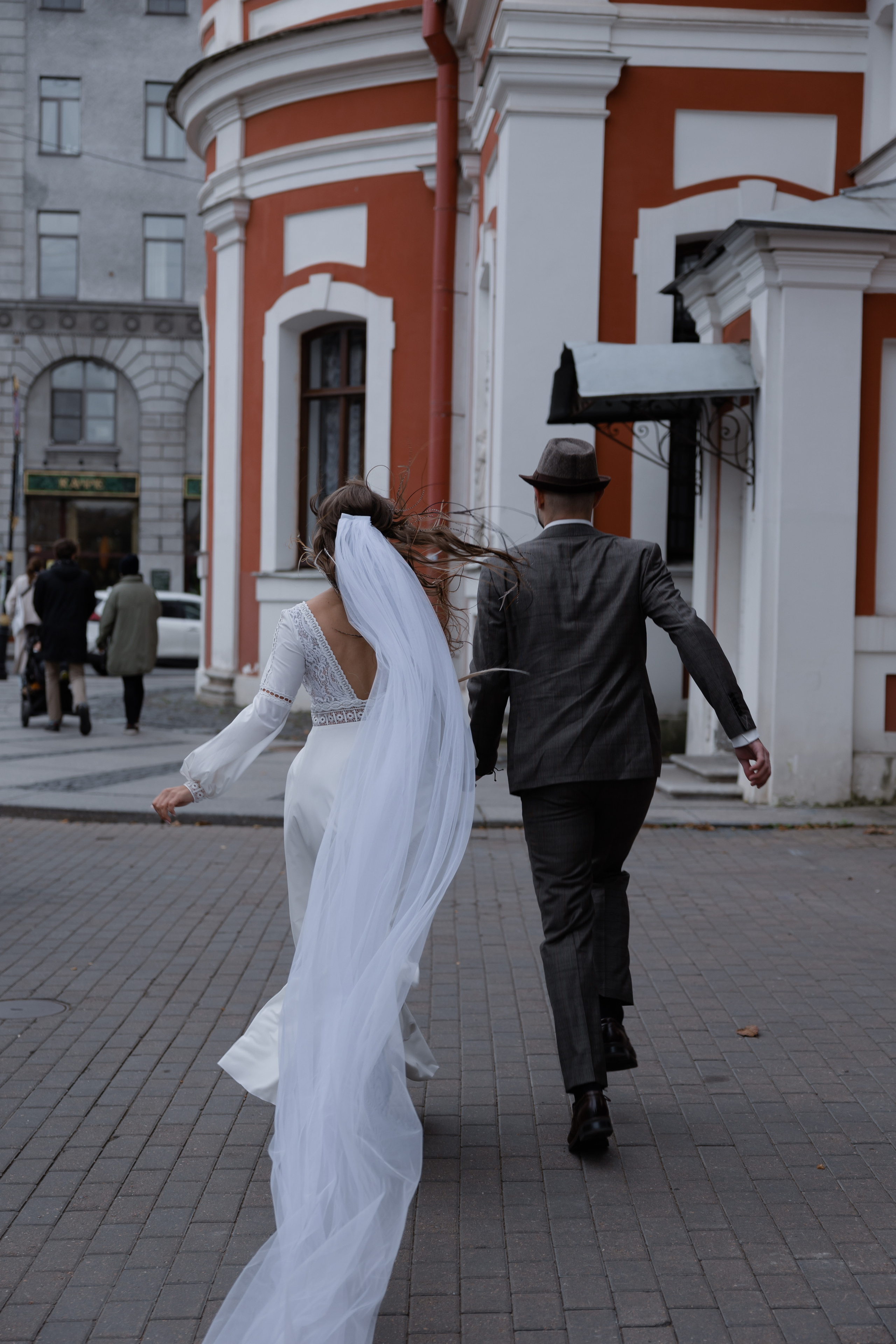 Денис и Алена. Свадебный фотограф в Санкт — Петербурге и Ленинградской о
