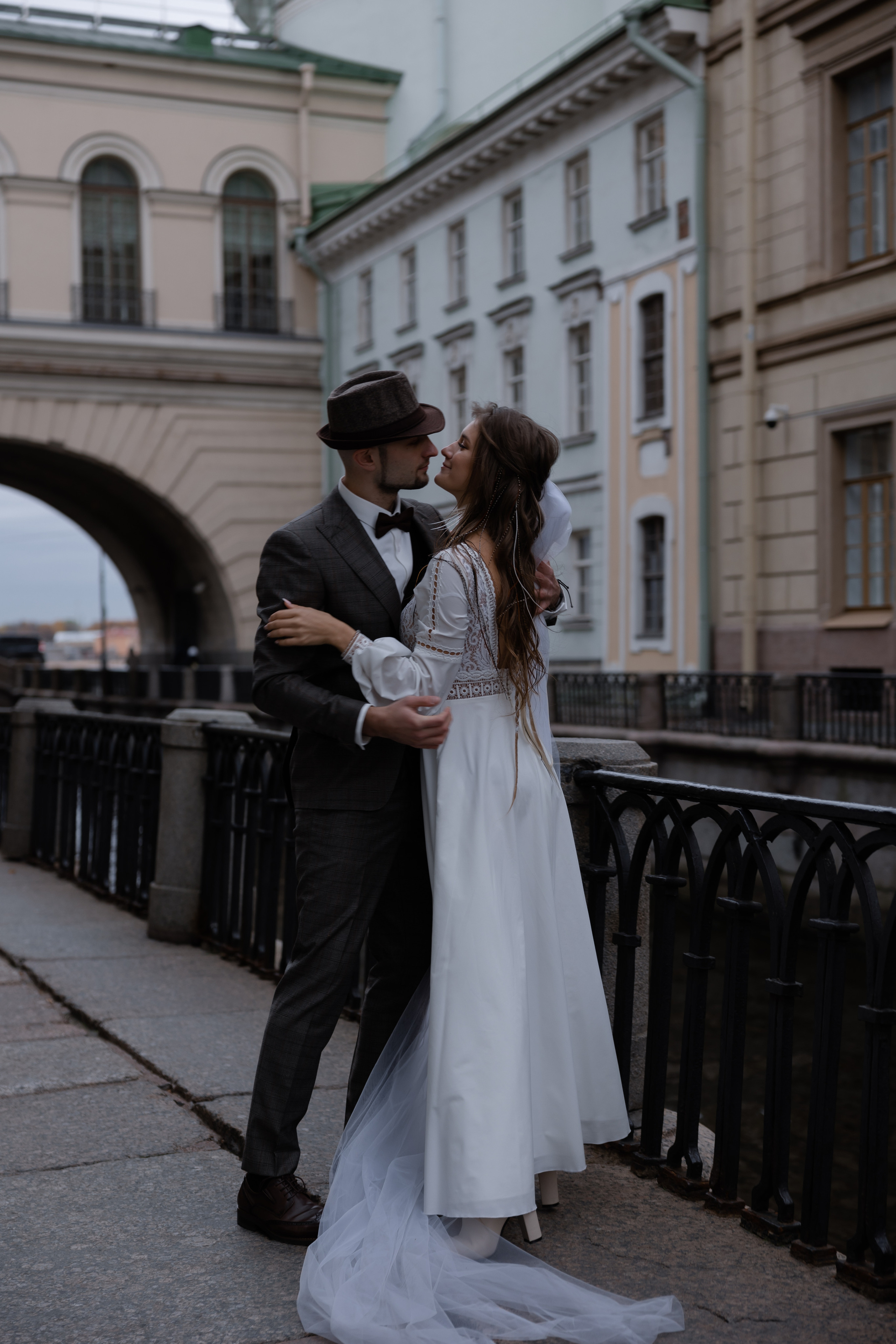 Денис и Алена. Свадебный фотограф в Санкт — Петербурге и Ленинградской о