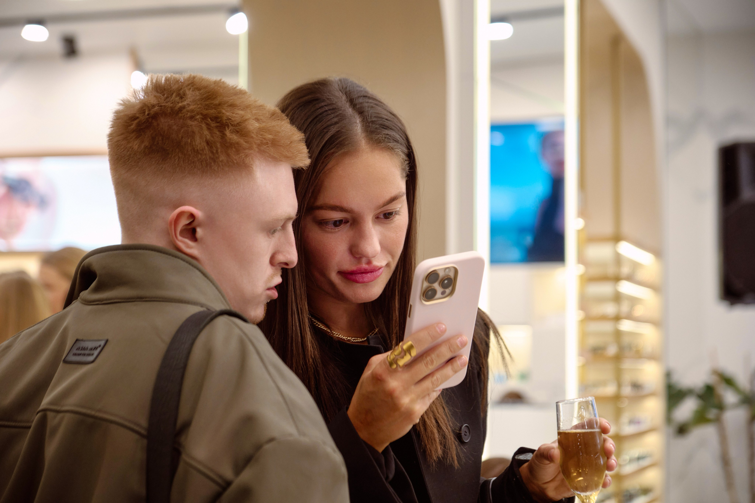ОПТИК ЦЕНТ. Свадебный фотограф в Екатеринбурге Соседков Евгений