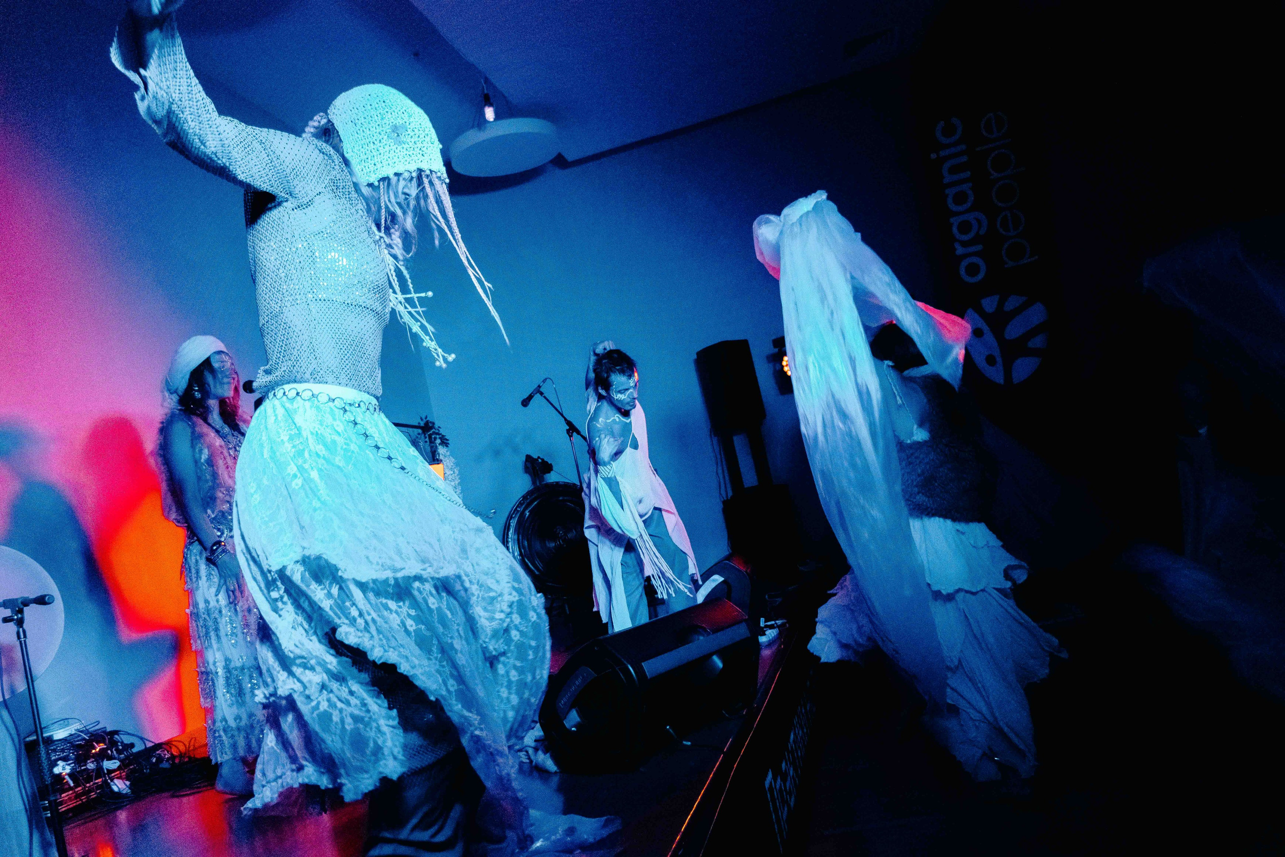 Практики на гвоздях. Вторая международная конференция|19.10.2024. Фотограф Аннё| Москва