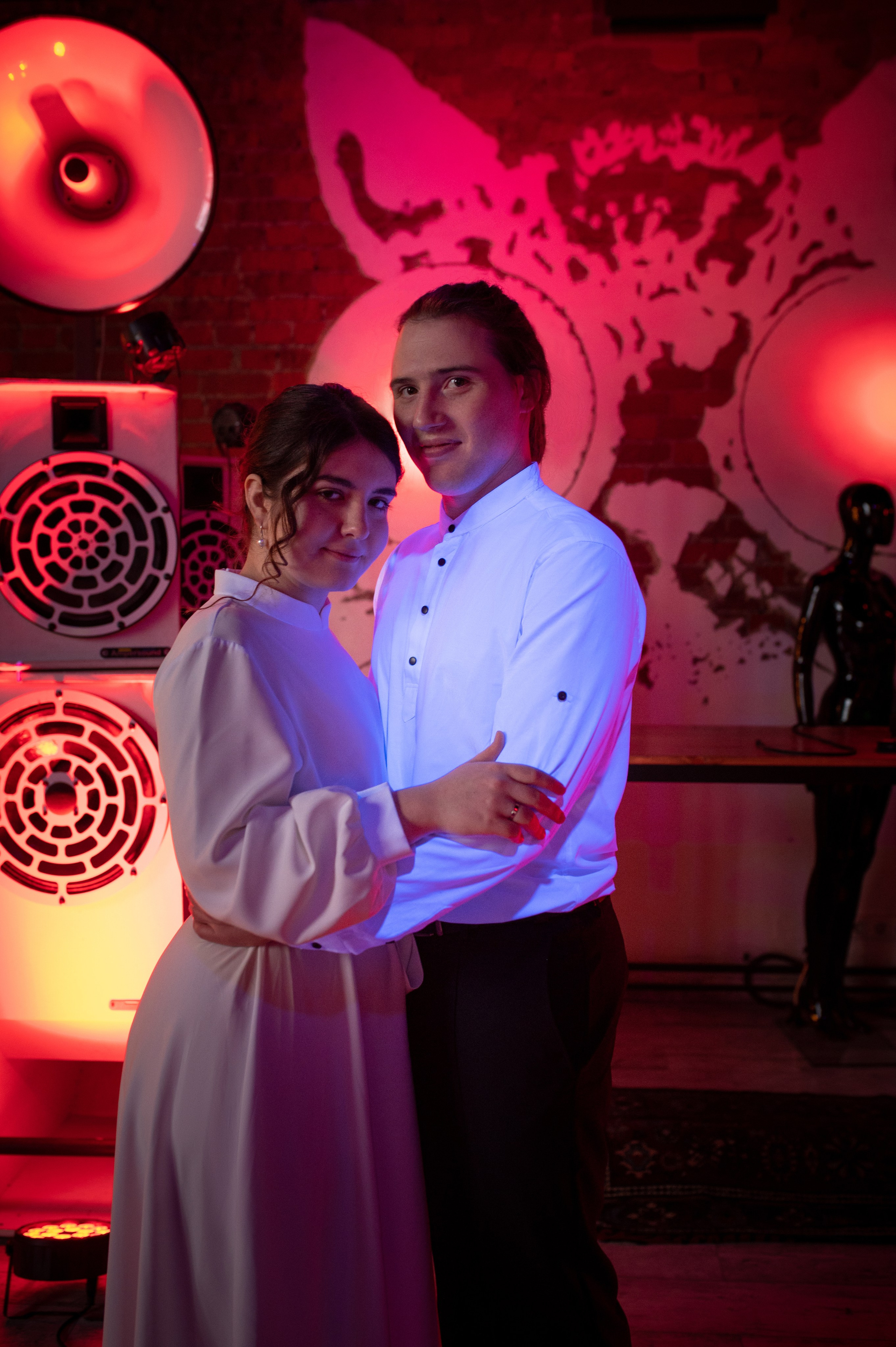 Свадебное love story в лофте. Семейный фотограф в Москве Ольга Барсукова