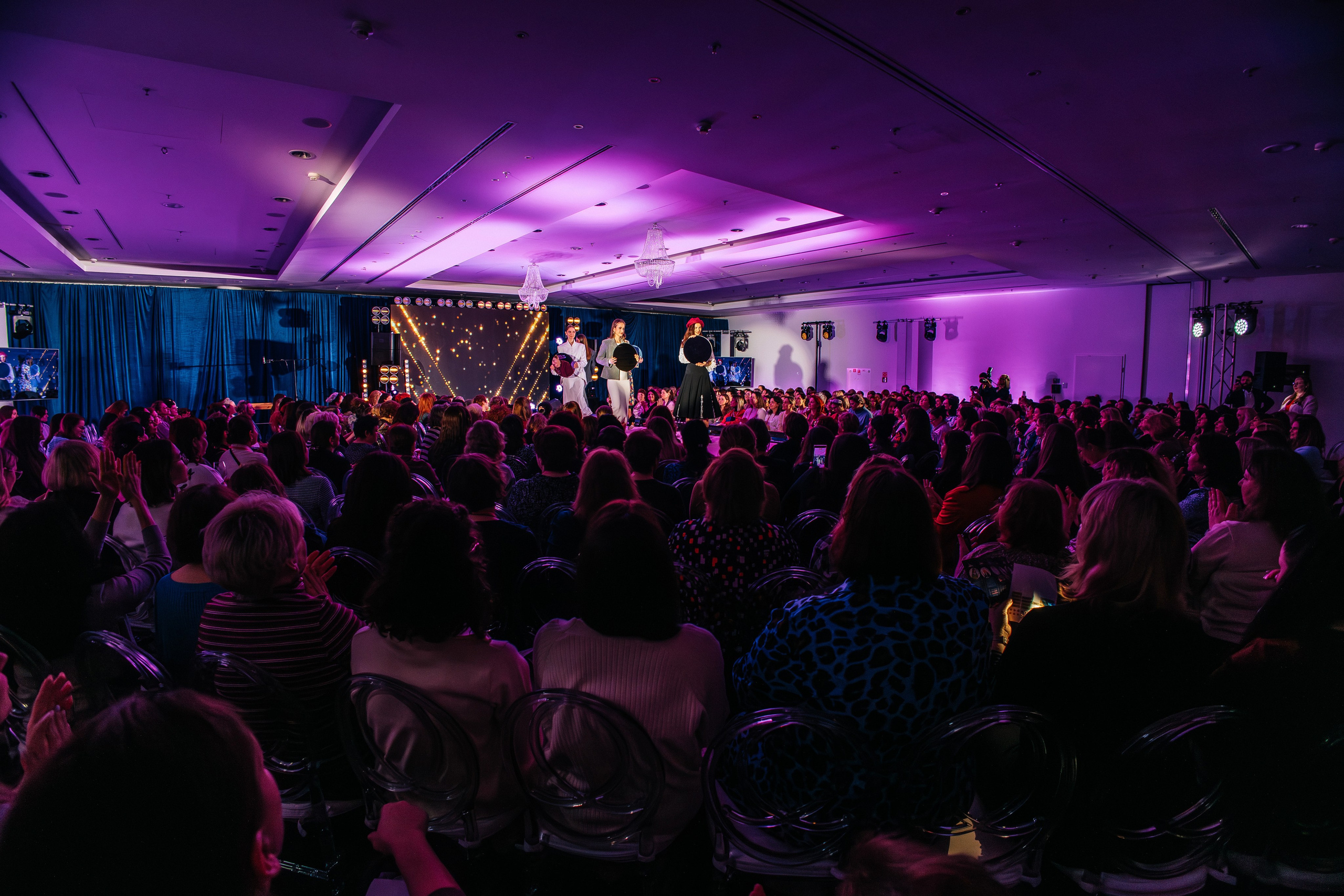 Женский форум. Фотограф в Санкт-Петербурге Виктория Безверхая