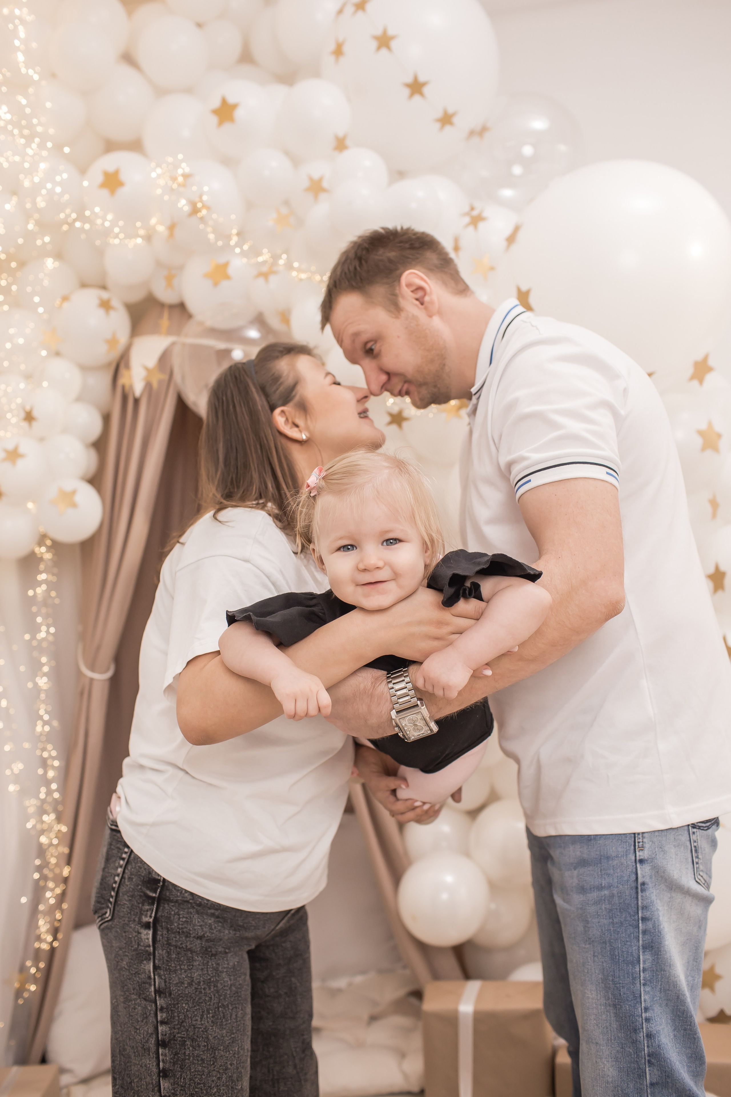 СЕМЕЙНЫЕ кадры. Детский семейный фотограф на первый годик город Новосибирск Дымова Светлана пакеты всё включено 1-3 года