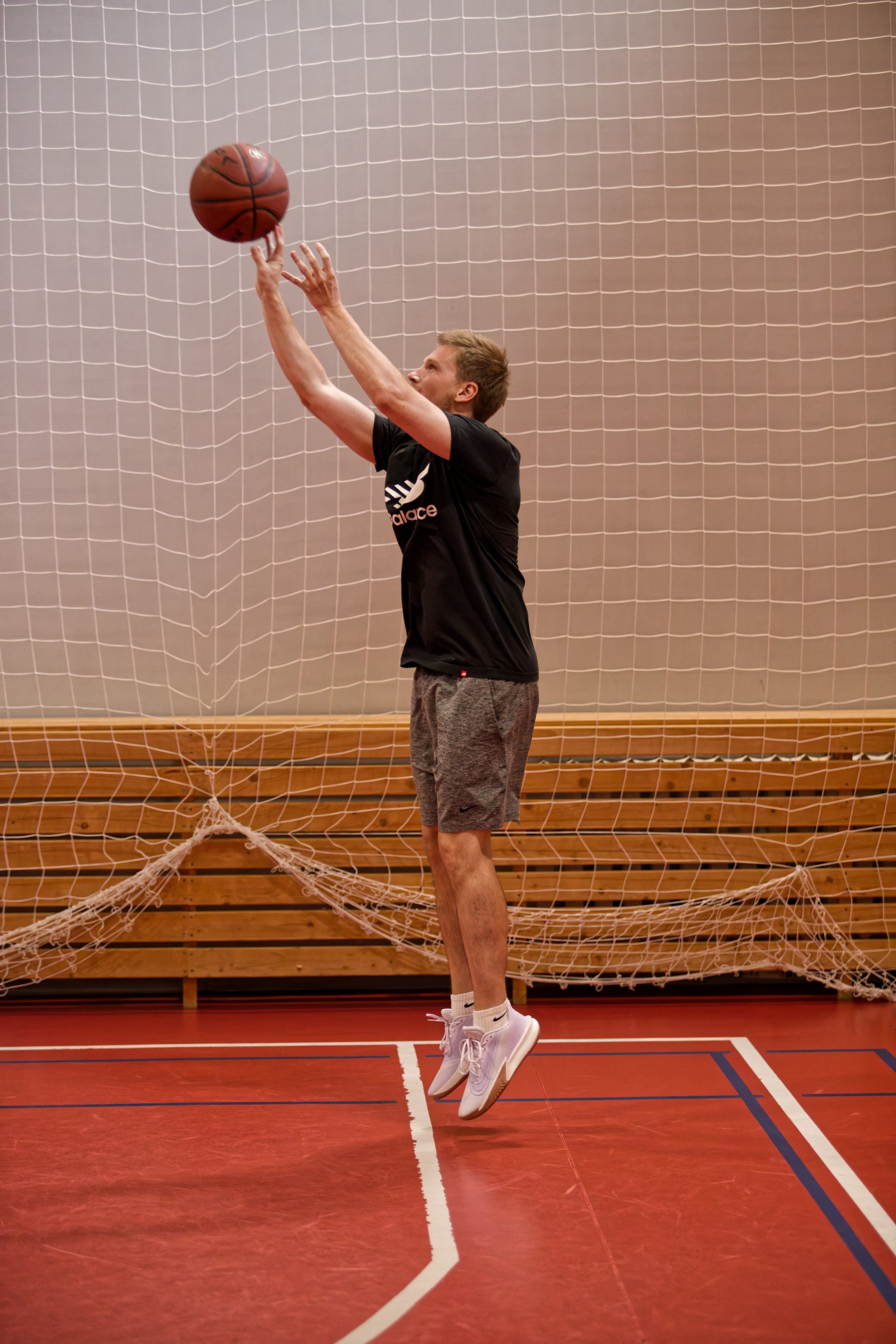 БК MiraM & appzone 16.08.2025. Репортажный и спортивный фотограф в г. Пермь Зильберг Павел