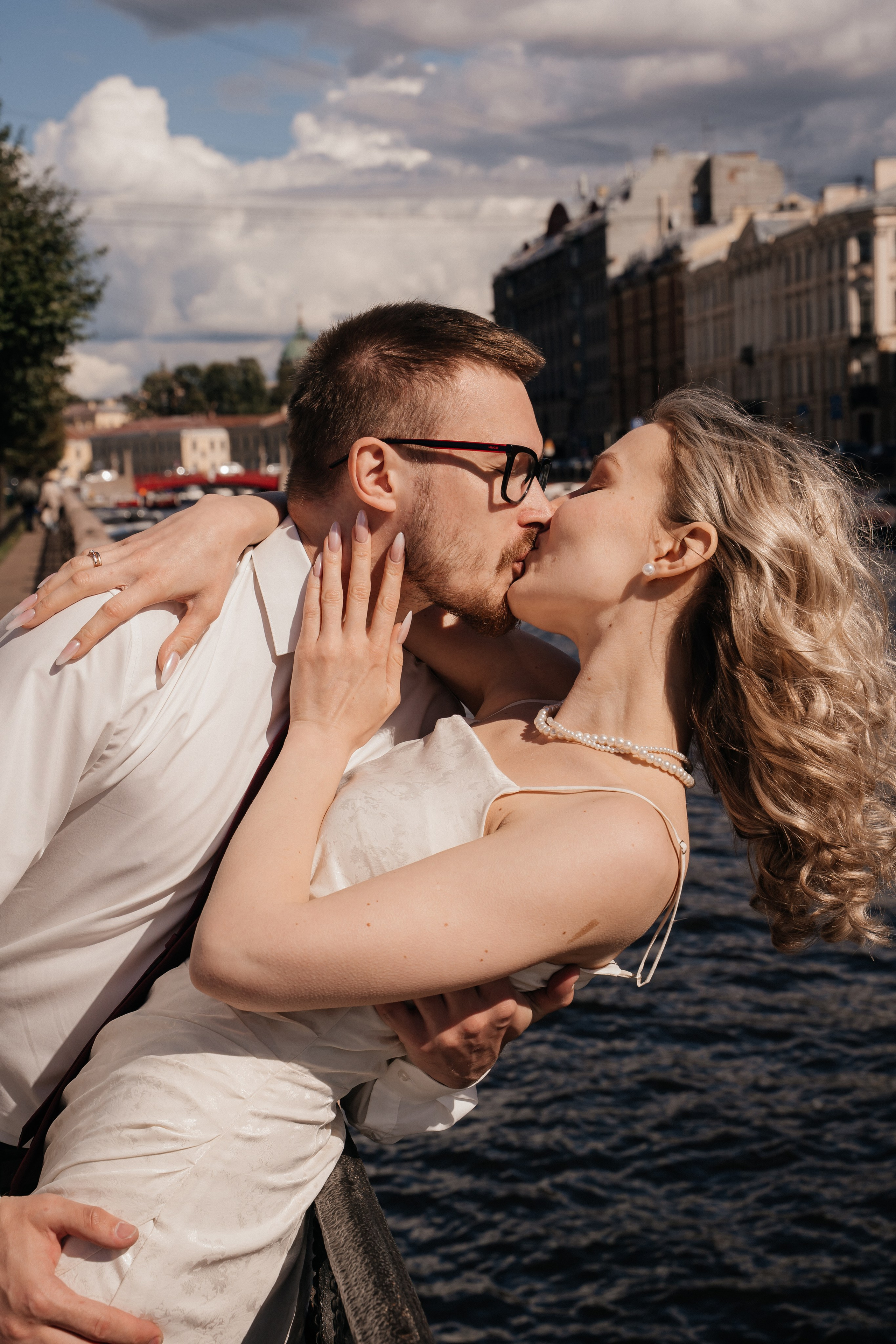 Love story «Windy August». Свадебные фотограф и видеограф Наталья и Анатолий Новиковы СПб